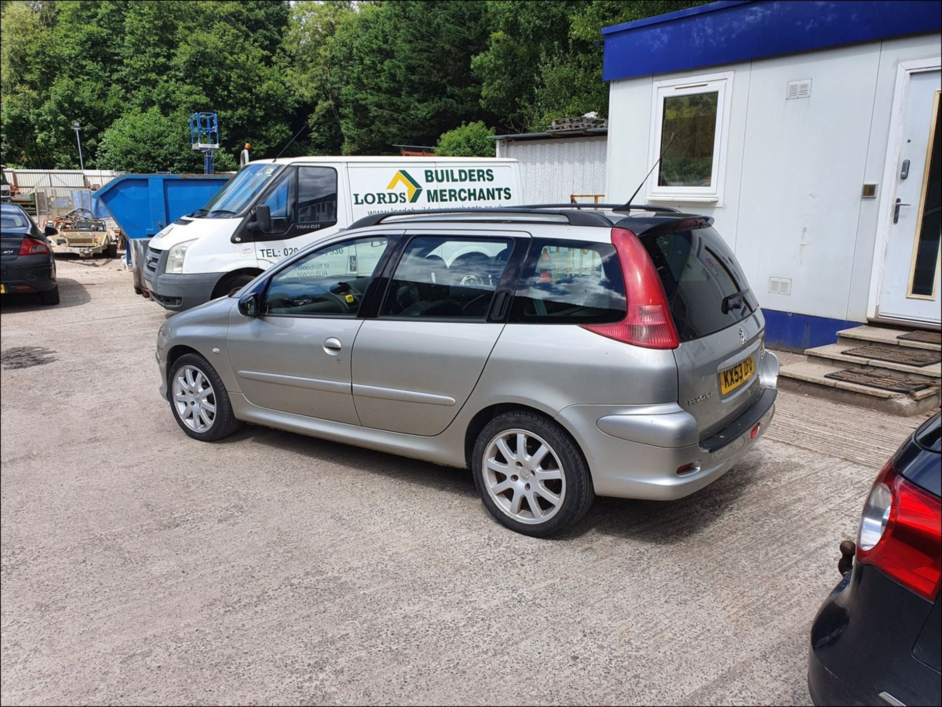 03/53 PEUGEOT 206 SW 16V 138 BHP - 1997cc 5dr Estate (Grey, 75k) - Image 8 of 12