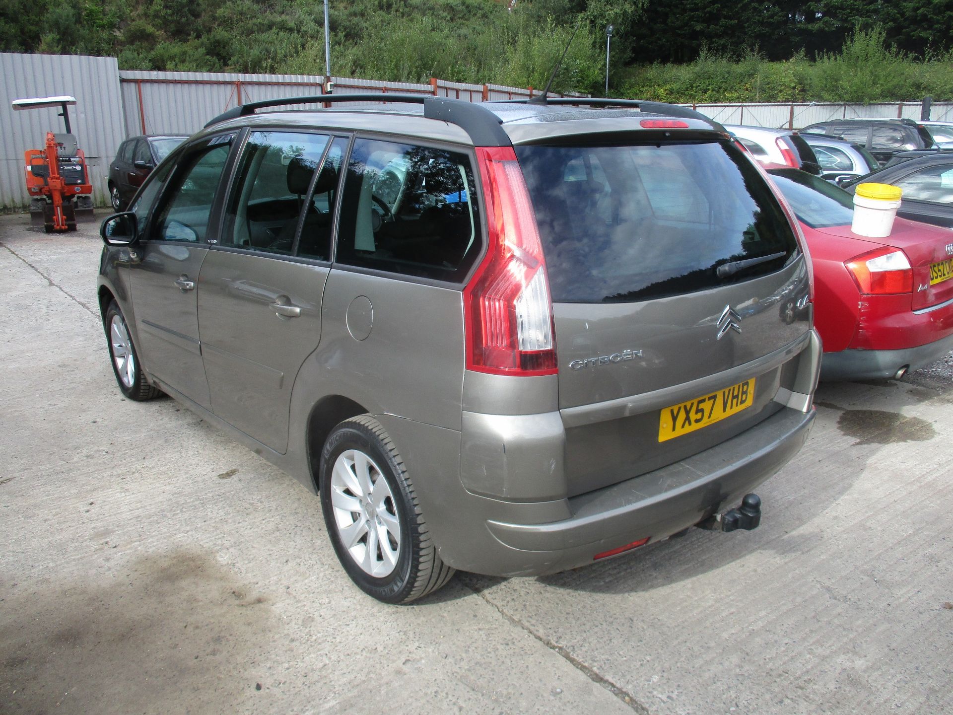 07/57 CITROEN C4 PICASSO 7 VTR+ - 1798cc 5dr MPV (Brown, 80k) - Image 3 of 6