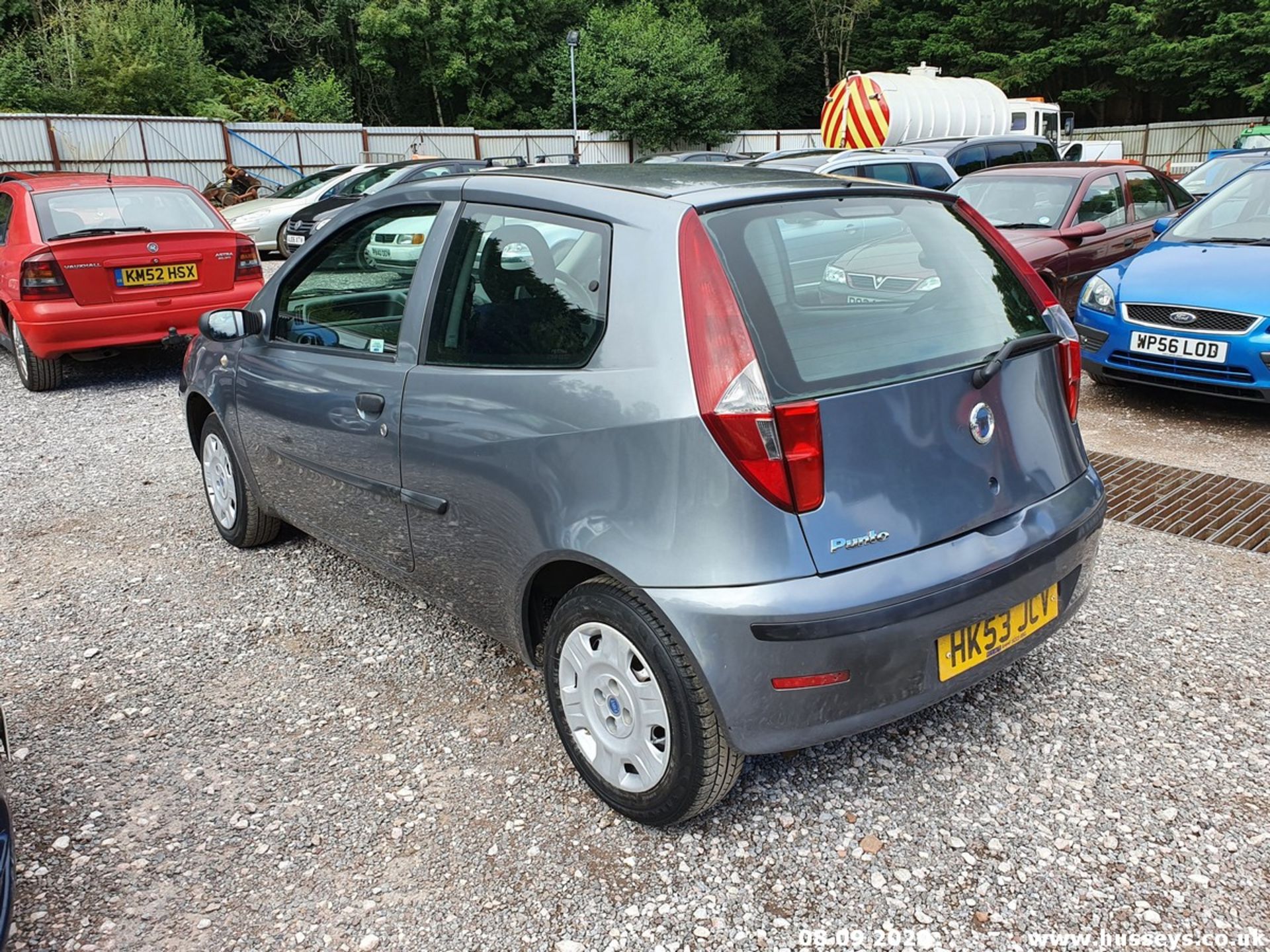 03/53 FIAT PUNTO ACTIVE 8V - 1242cc 3dr Hatchback (Grey, 71k) - Image 3 of 11