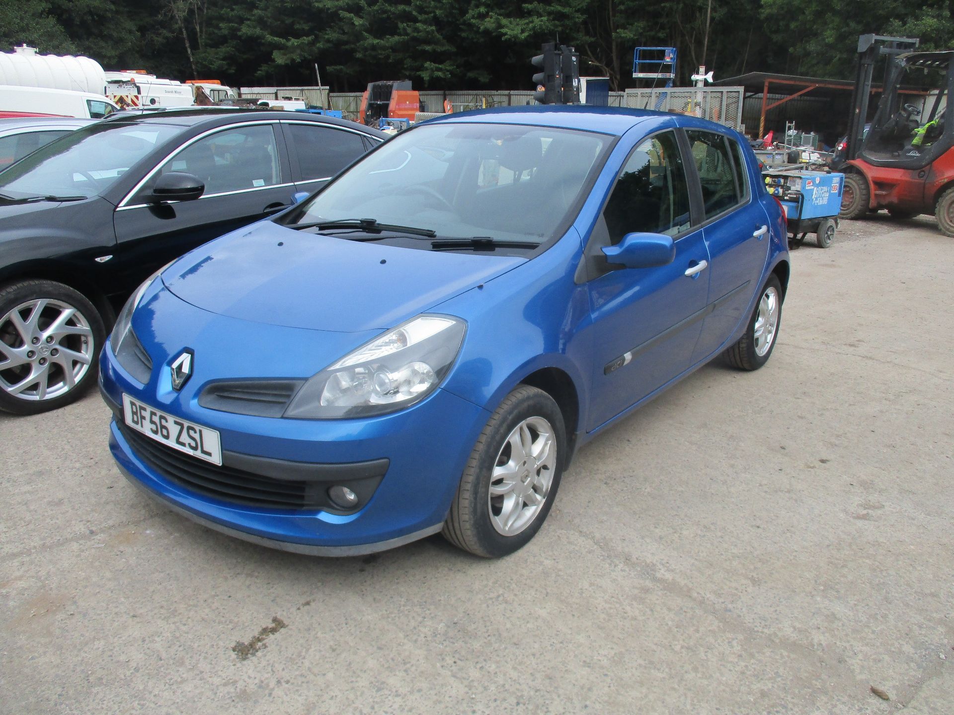 06/56 RENAULT CLIO DYNAMIQUE DCI 86 - 1461cc 5dr Hatchback (Blue, 109k)