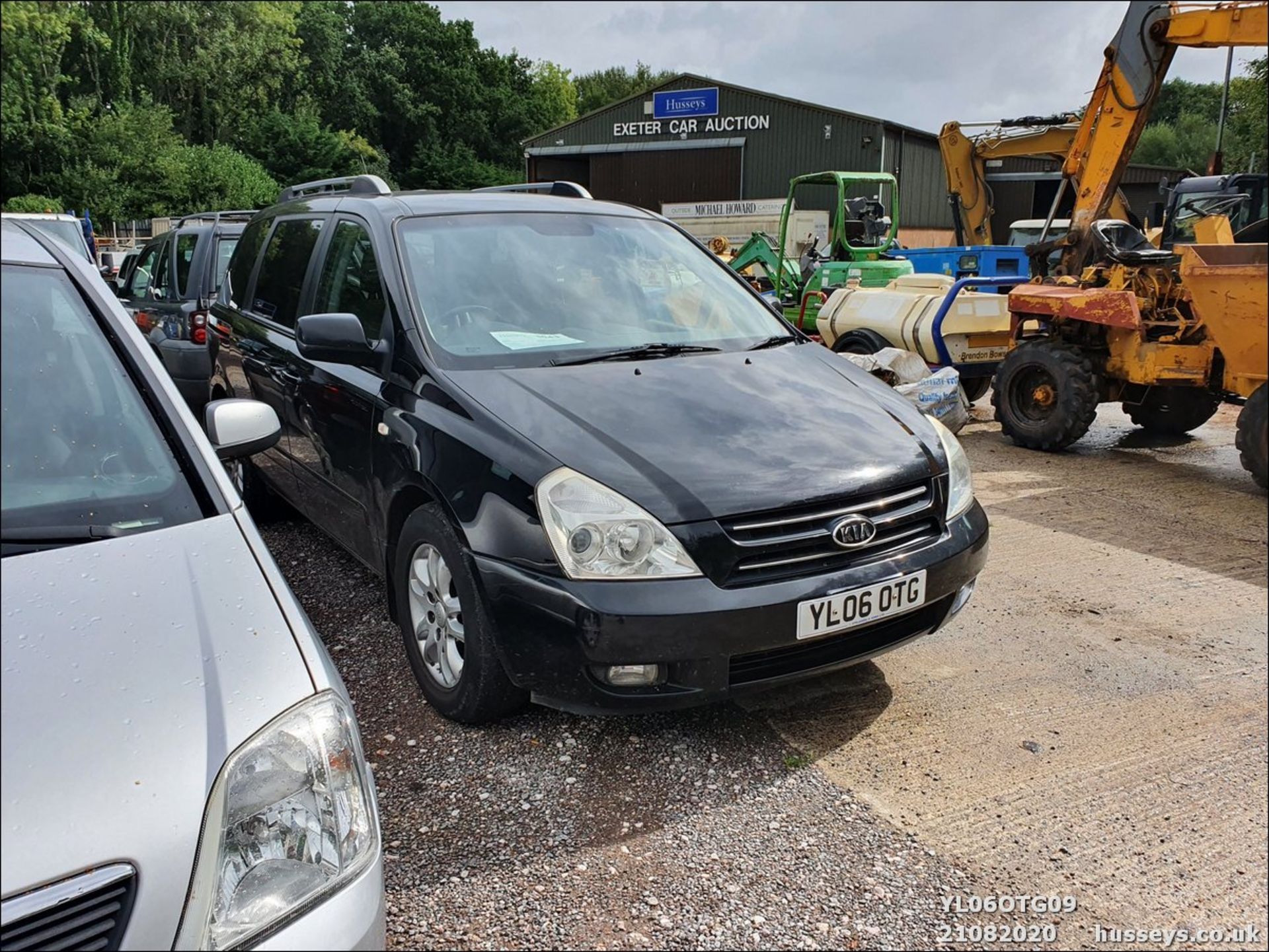 06/06 KIA SEDONA TS - 2902cc 5dr MPV (Black, 110k) - Image 9 of 15