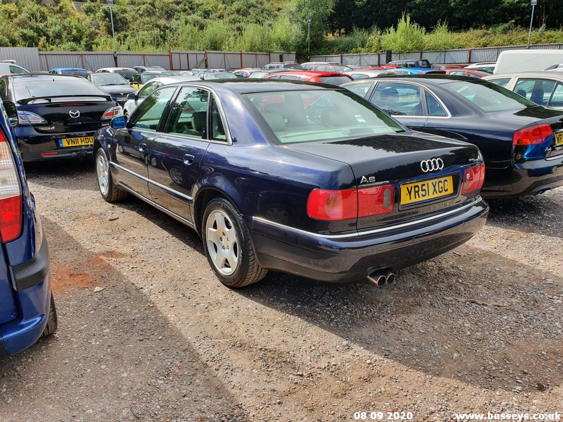 01/51 AUDI A8 QUATTRO AUTO - 2771cc 4dr Saloon (Blue, 160k) - Image 10 of 12