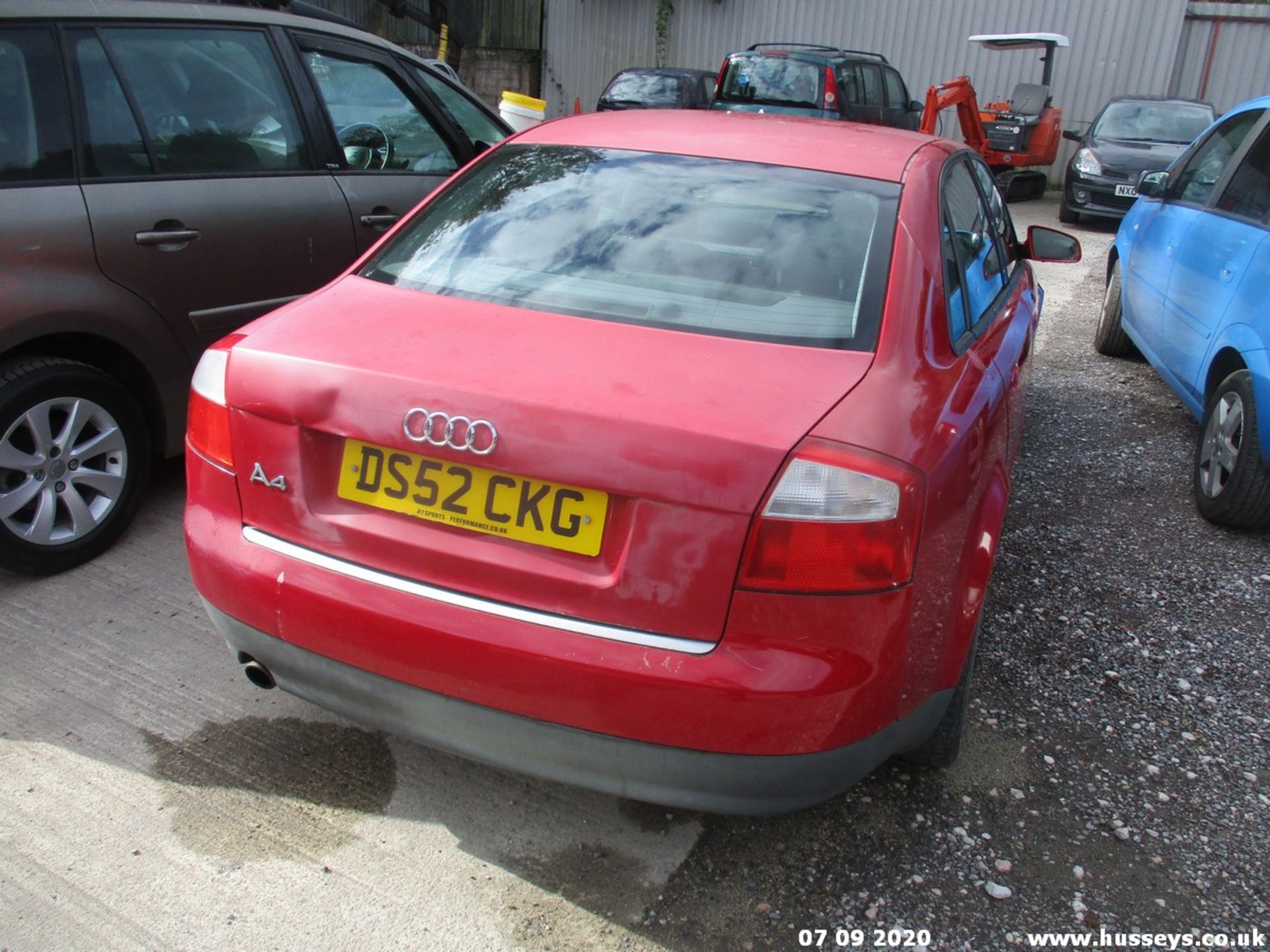 05/52 AUDI A4 SPORT - 1984cc 4dr Saloon (Red, 97k) - Image 2 of 5