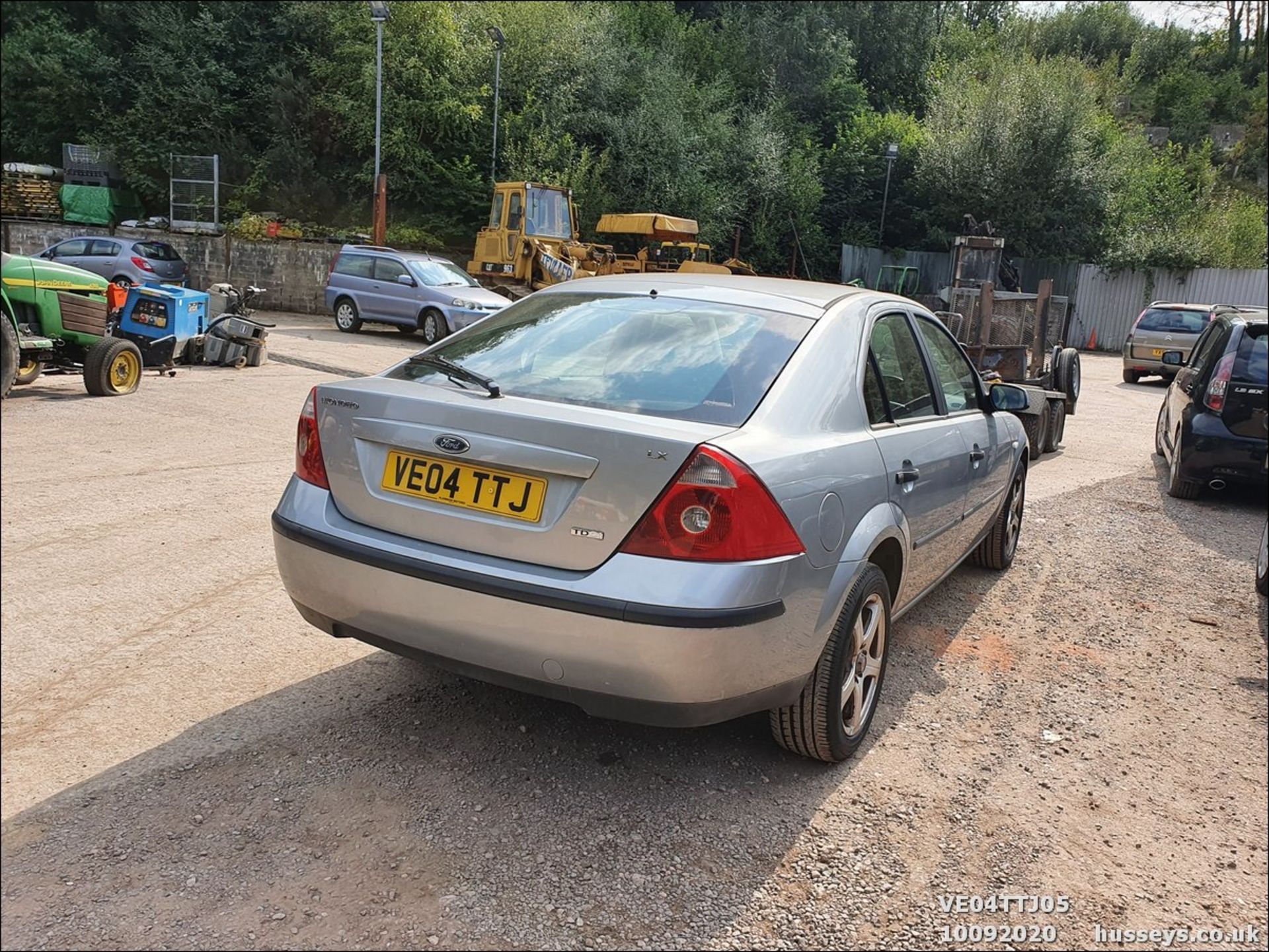 04/04 FORD MONDEO LX TDCI - 1998cc 5dr Hatchback (Silver, 116k) - Image 5 of 11