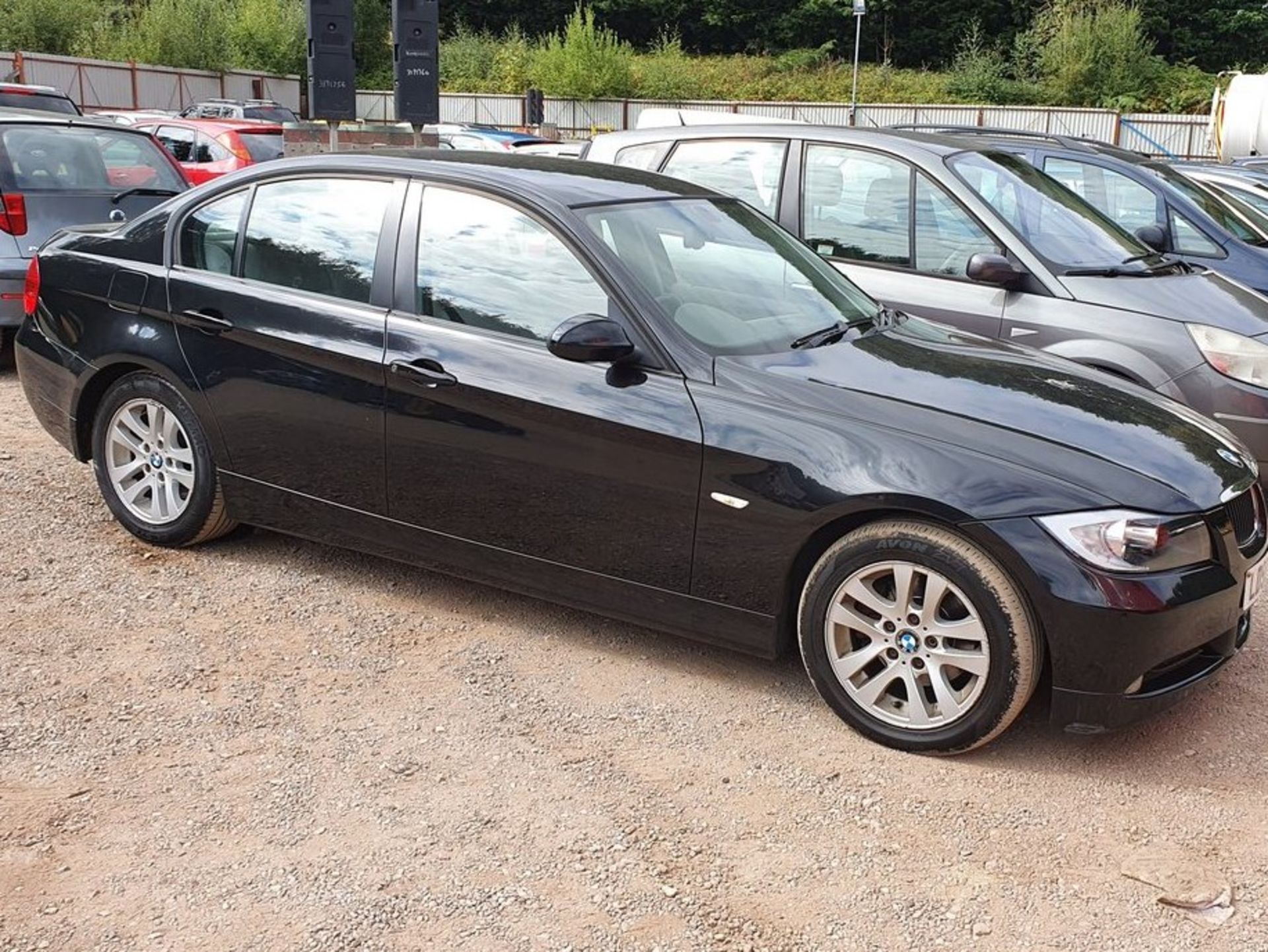 06/56 BMW 320D SE - 1995cc 4dr Saloon (Black, 193k)