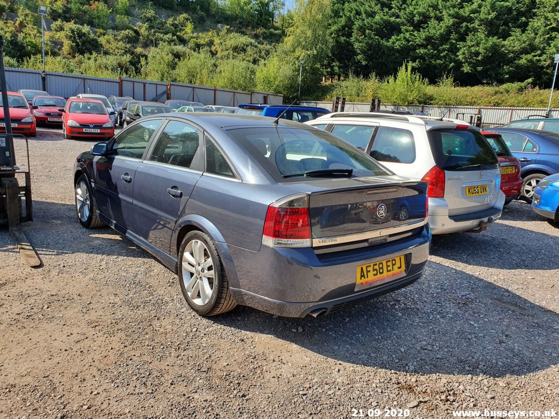 08/58 VAUXHALL VECTRA SRI - 1796cc 5dr Hatchback (Blue, 119k) - Image 3 of 10