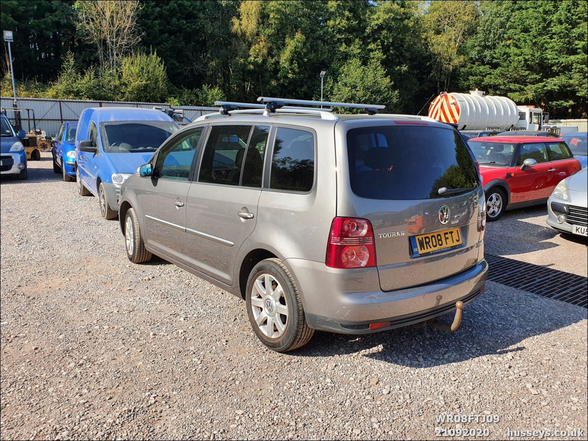 08/08 VOLKSWAGEN TOURAN SPORT TDI 170 - 1968cc 5dr MPV (Grey, 120k) - Image 9 of 9