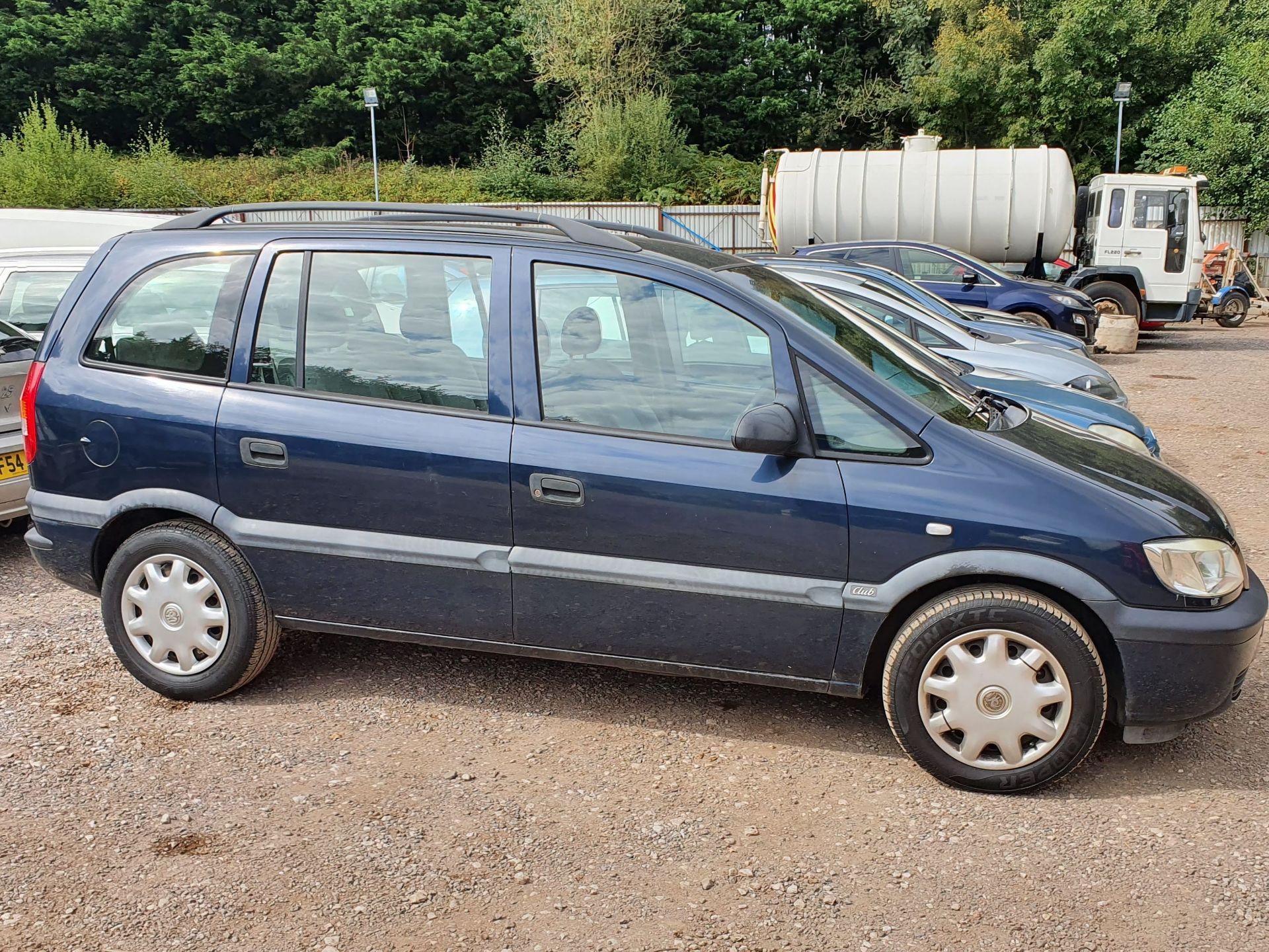 01/51 VAUXHALL ZAFIRA 16V CLUB - 1598cc 5dr MPV (Blue, 103k)