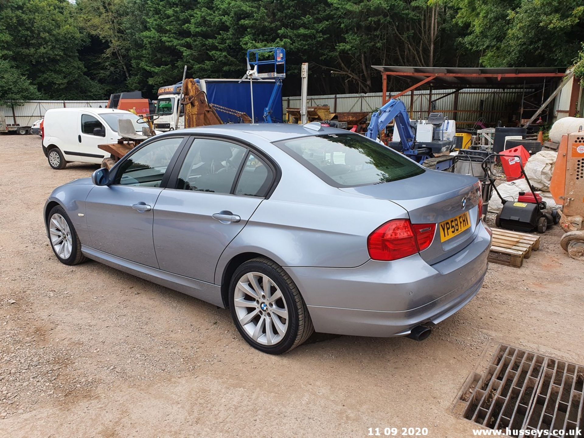 08/58 BMW 318I SE - 2000cc 4dr Saloon (Blue, 122k) - Image 3 of 11