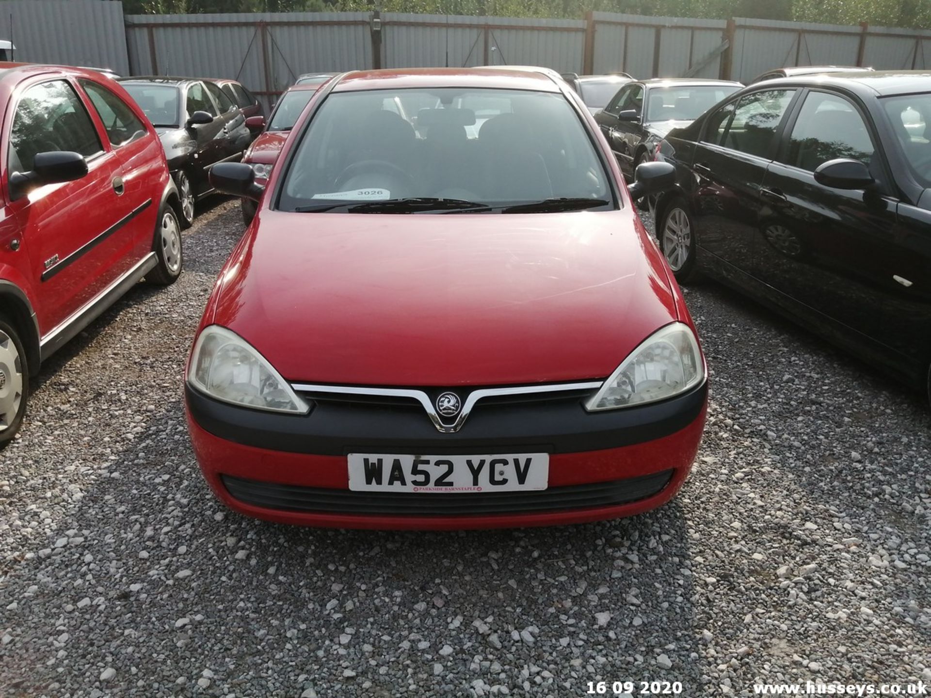 02/52 VAUXHALL CORSA LIFE 12V - 973cc 5dr Hatchback (Red, 72k) - Image 2 of 10