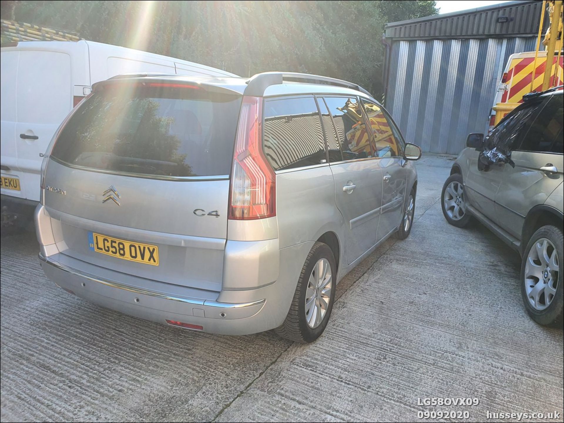 08/58 CITROEN C4 PICASSO 7 EXCL HDI A - 1997cc 5dr MPV (Silver, 97k) - Image 11 of 16