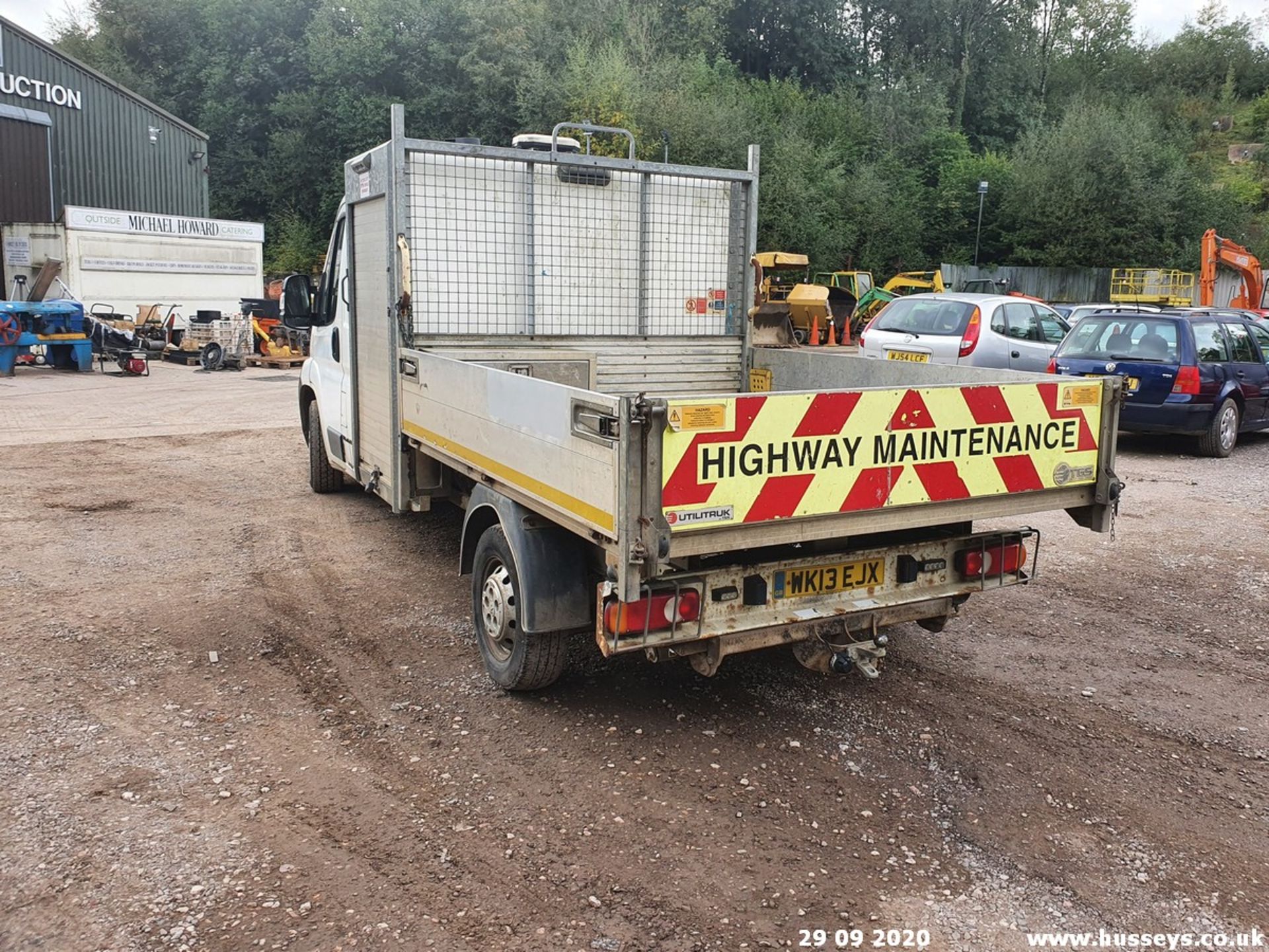 13/13 PEUGEOT BOXER 335 L2S HDI - 2198cc 2dr Tipper (White, 117k) - Image 2 of 10