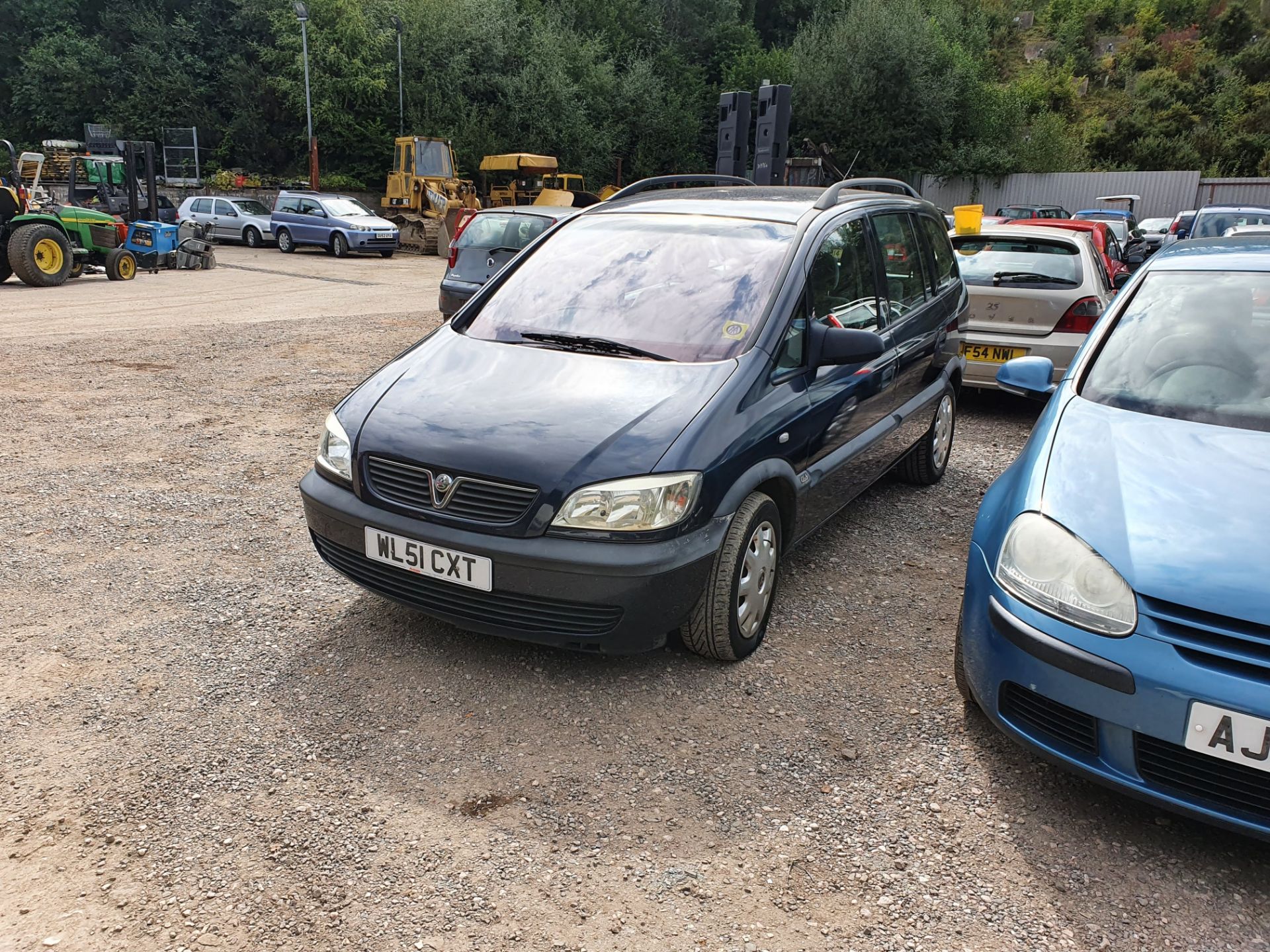 01/51 VAUXHALL ZAFIRA 16V CLUB - 1598cc 5dr MPV (Blue, 103k) - Image 6 of 14