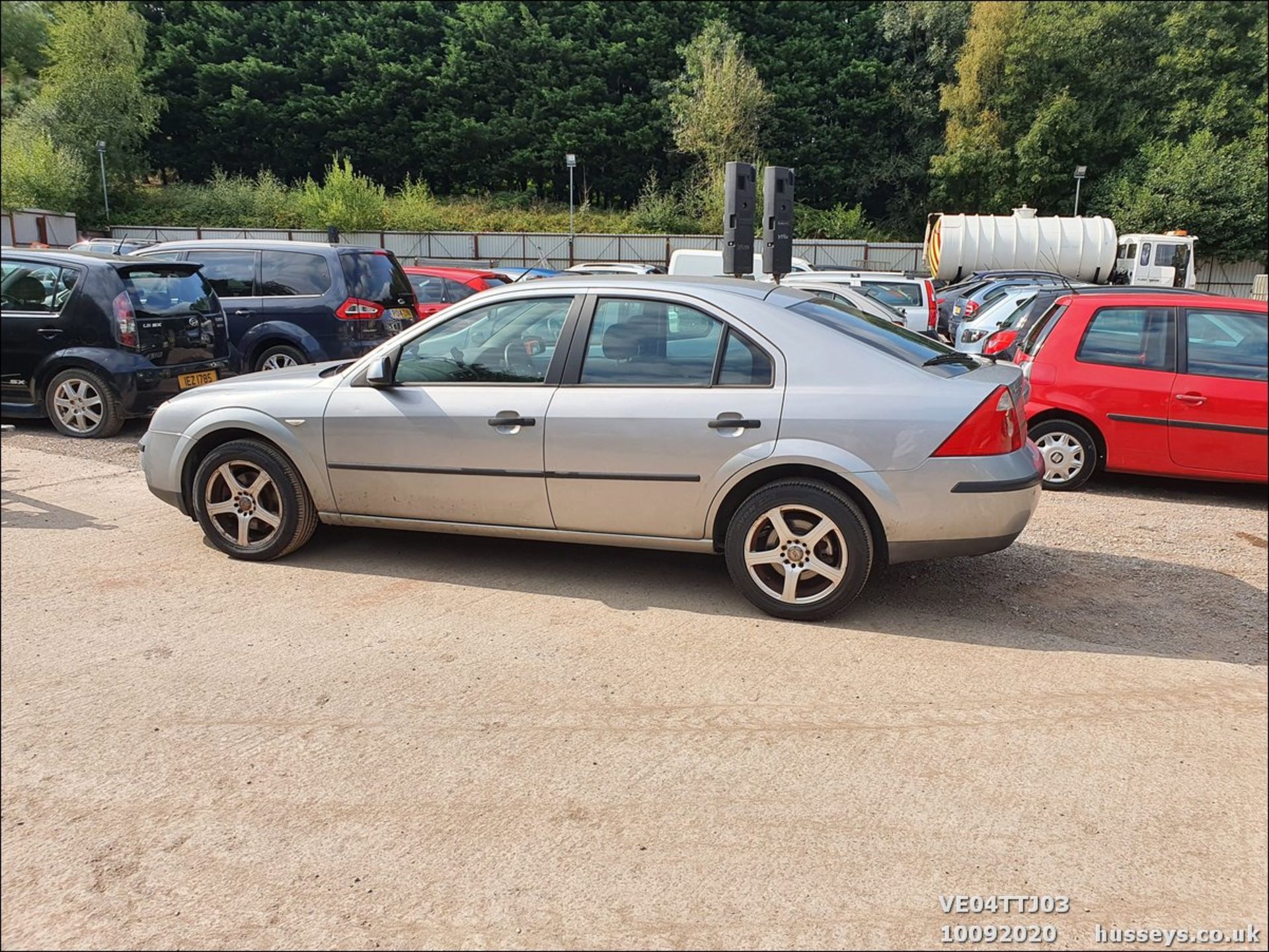 04/04 FORD MONDEO LX TDCI - 1998cc 5dr Hatchback (Silver, 116k) - Image 3 of 11