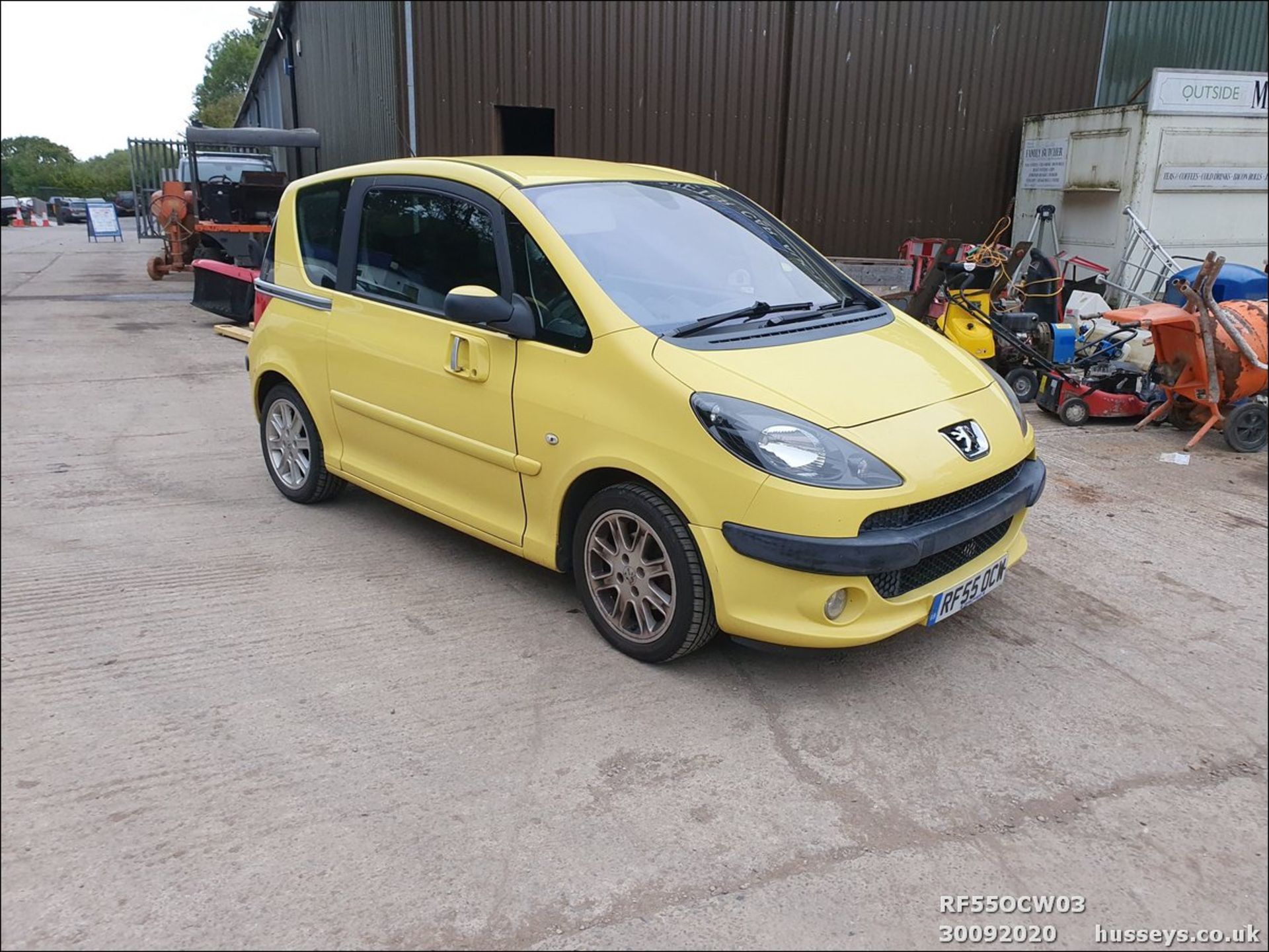 05/55 PEUGEOT 1007 SPORT SEMI-AUTO - 1587cc 3dr Hatchback (Yellow, 87k) - Image 8 of 9