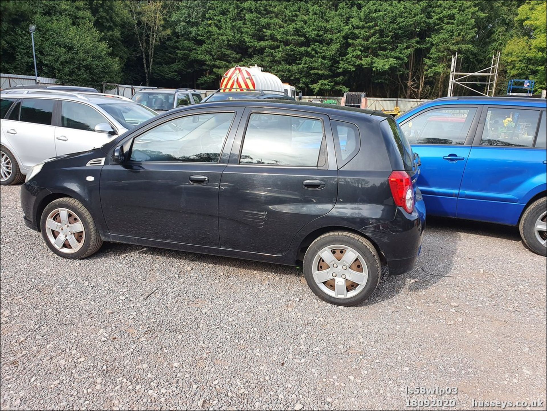 08/58 CHEVROLET AVEO LS - 1206cc 5dr Hatchback (Black, 76k) - Image 9 of 11