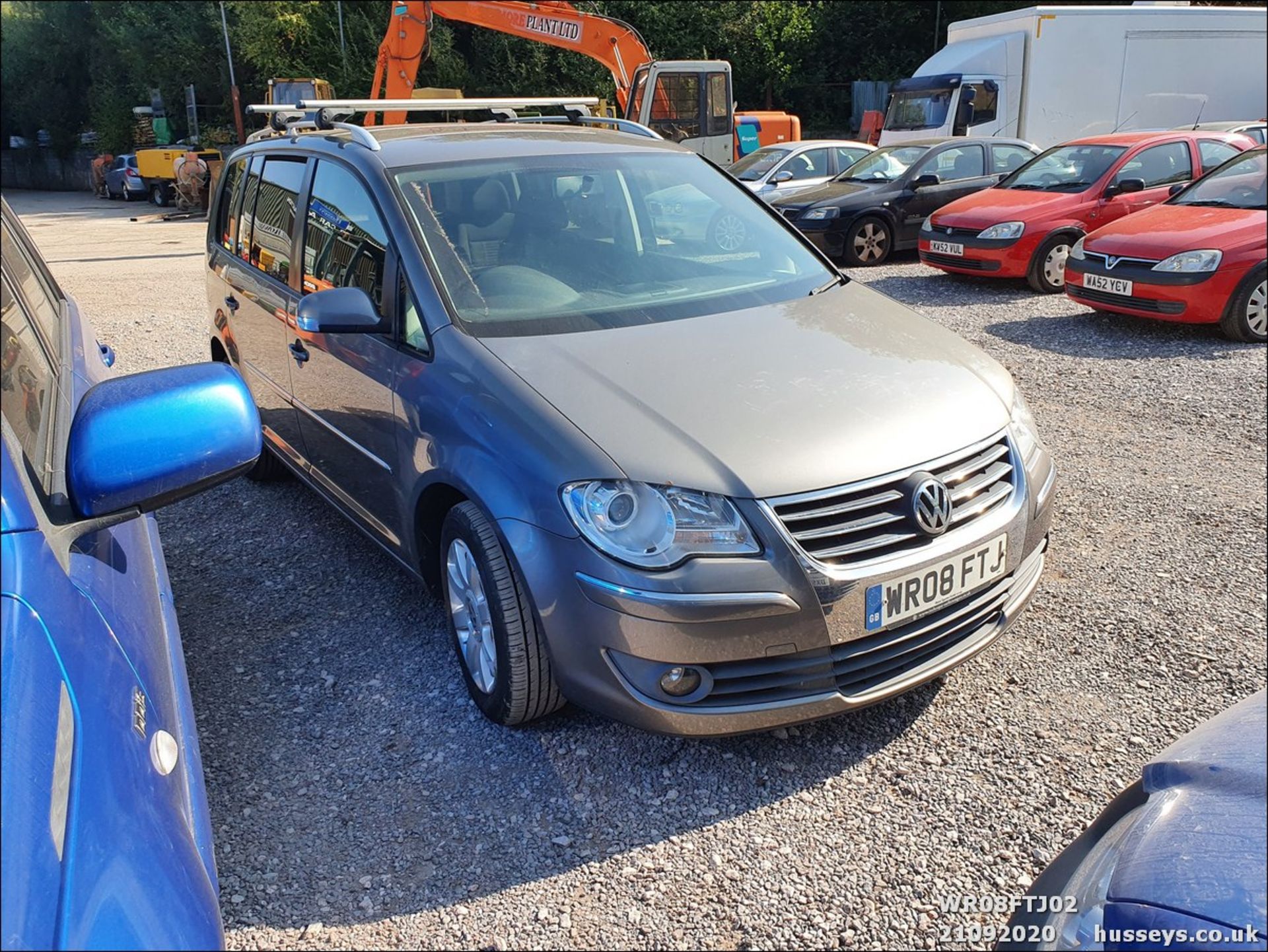 08/08 VOLKSWAGEN TOURAN SPORT TDI 170 - 1968cc 5dr MPV (Grey, 120k) - Image 2 of 9