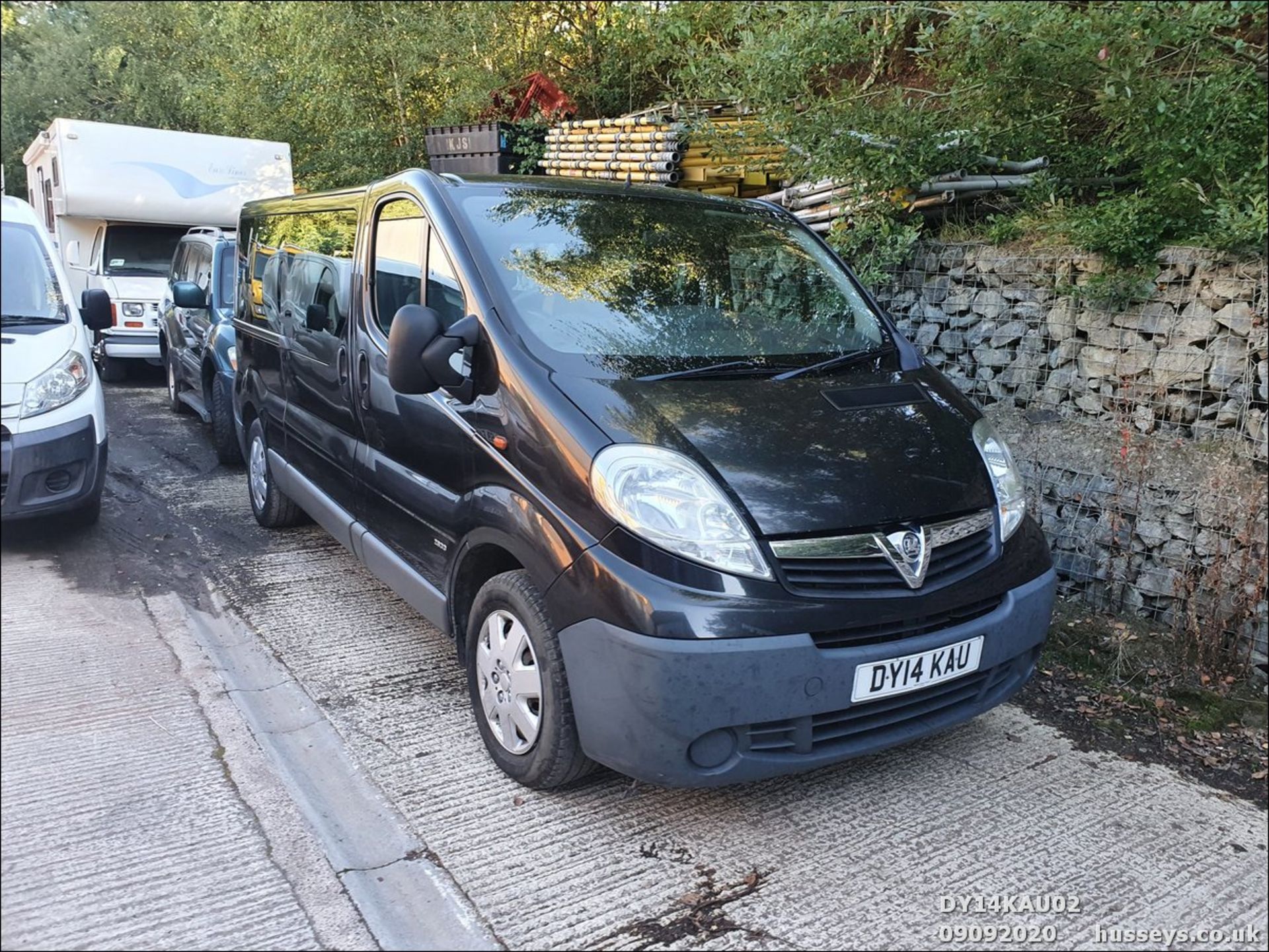 14/14 VAUXHALL VIVARO 2900 COMBI CDTI LW - 1995cc 5dr MPV (Black, 314k) - Image 14 of 23