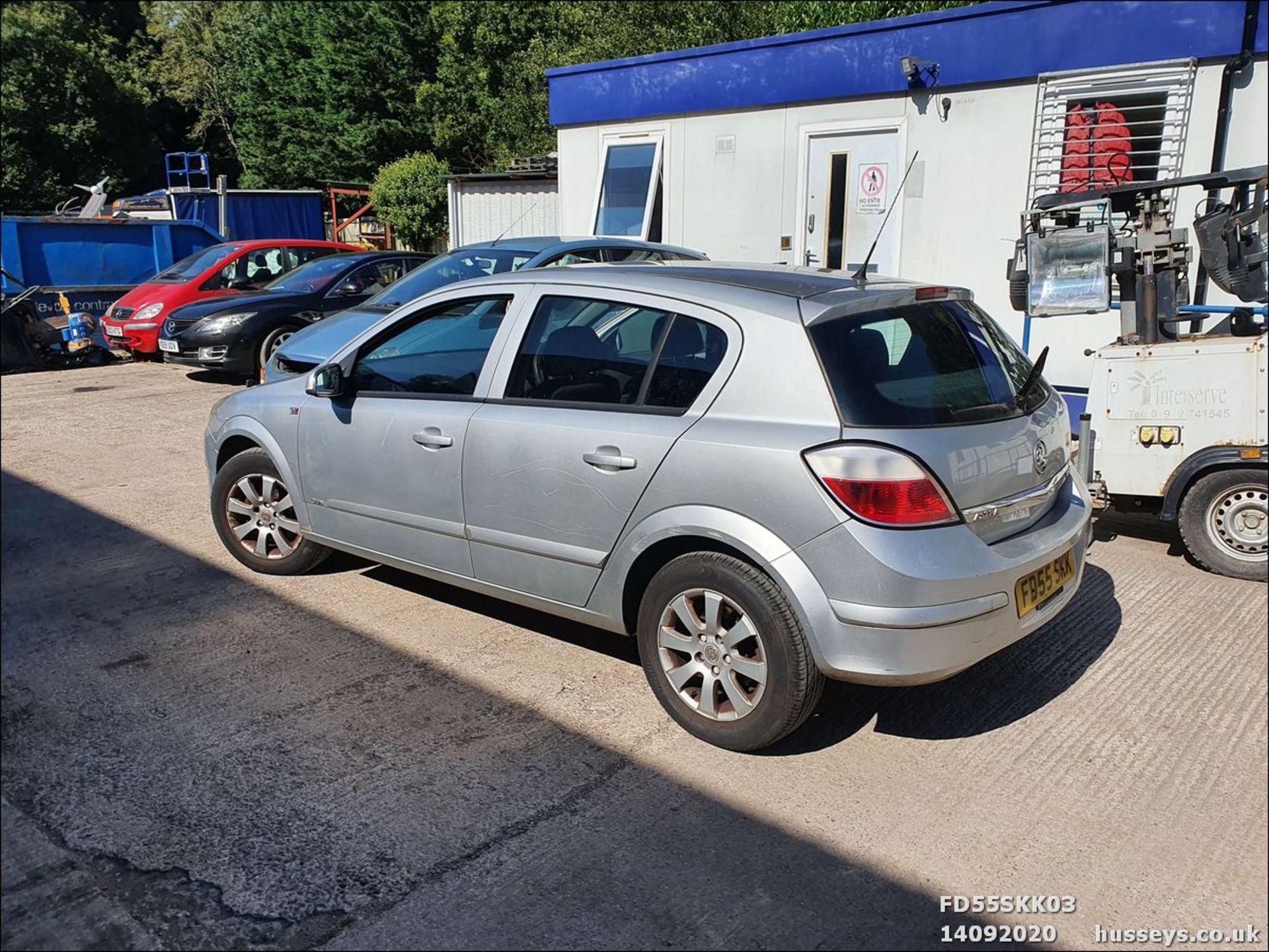 06/55 VAUXHALL ASTRA CLUB CDTI - 1686cc 5dr Hatchback (Silver, 132k) - Image 3 of 11