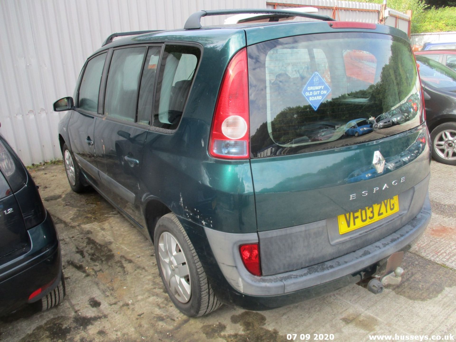 03/03 RENAULT ESPACE EXPRESSION - 1998cc 5dr MPV (Green, 128k) - Image 3 of 5