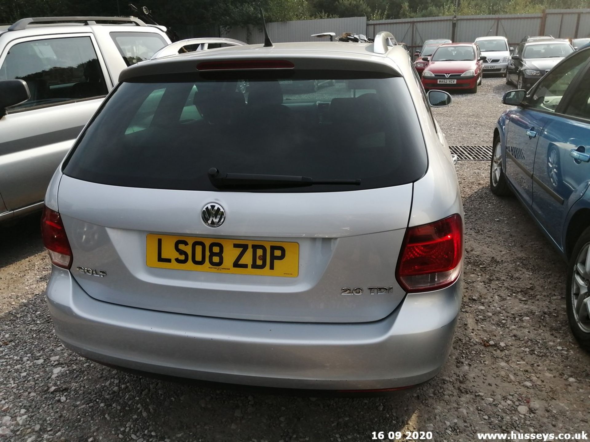 08/08 VOLKSWAGEN GOLF SPORTLINE TDI 140 - 1968cc 5dr Estate (Silver, 115k) - Image 5 of 12