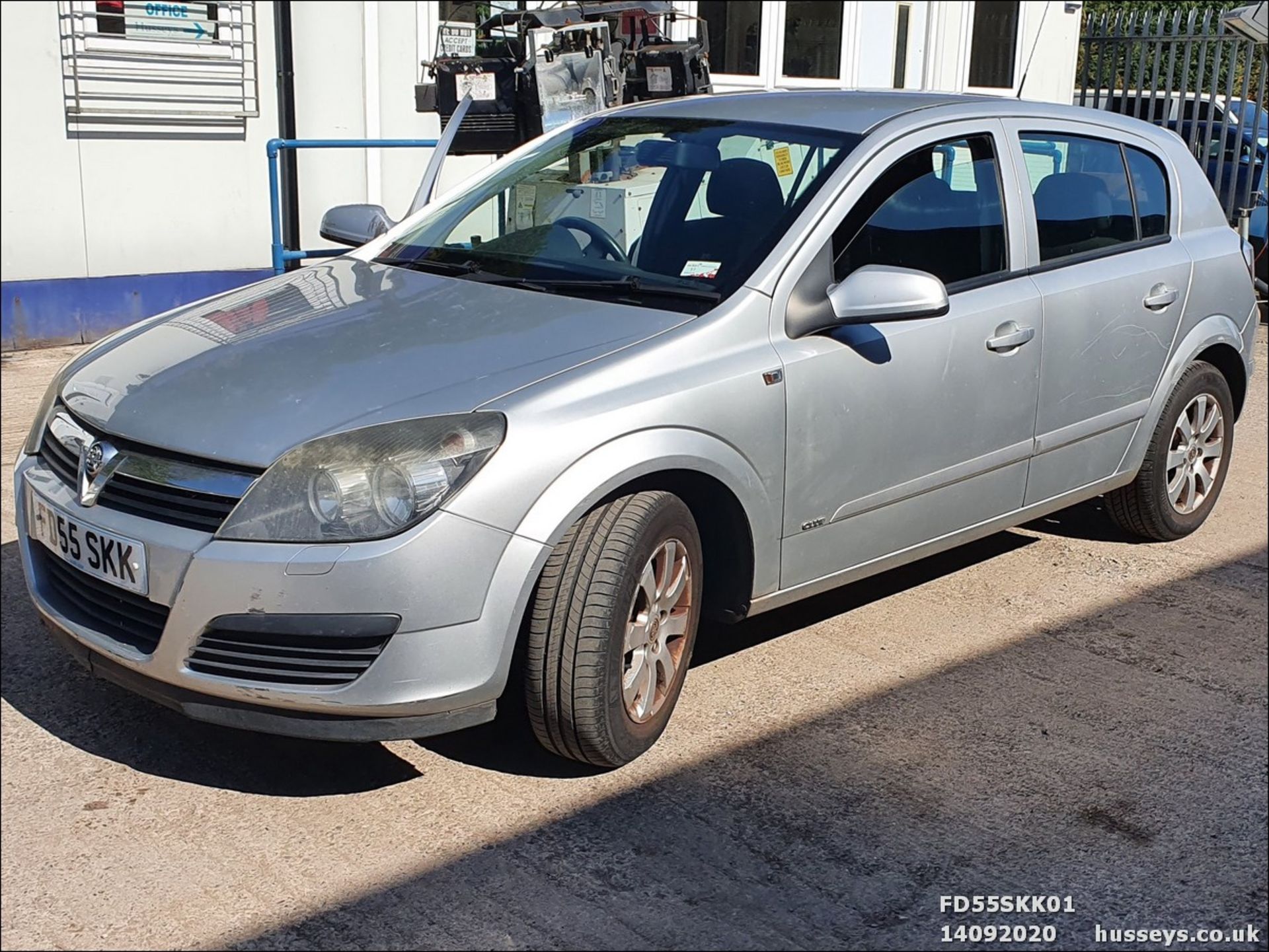 06/55 VAUXHALL ASTRA CLUB CDTI - 1686cc 5dr Hatchback (Silver, 132k)