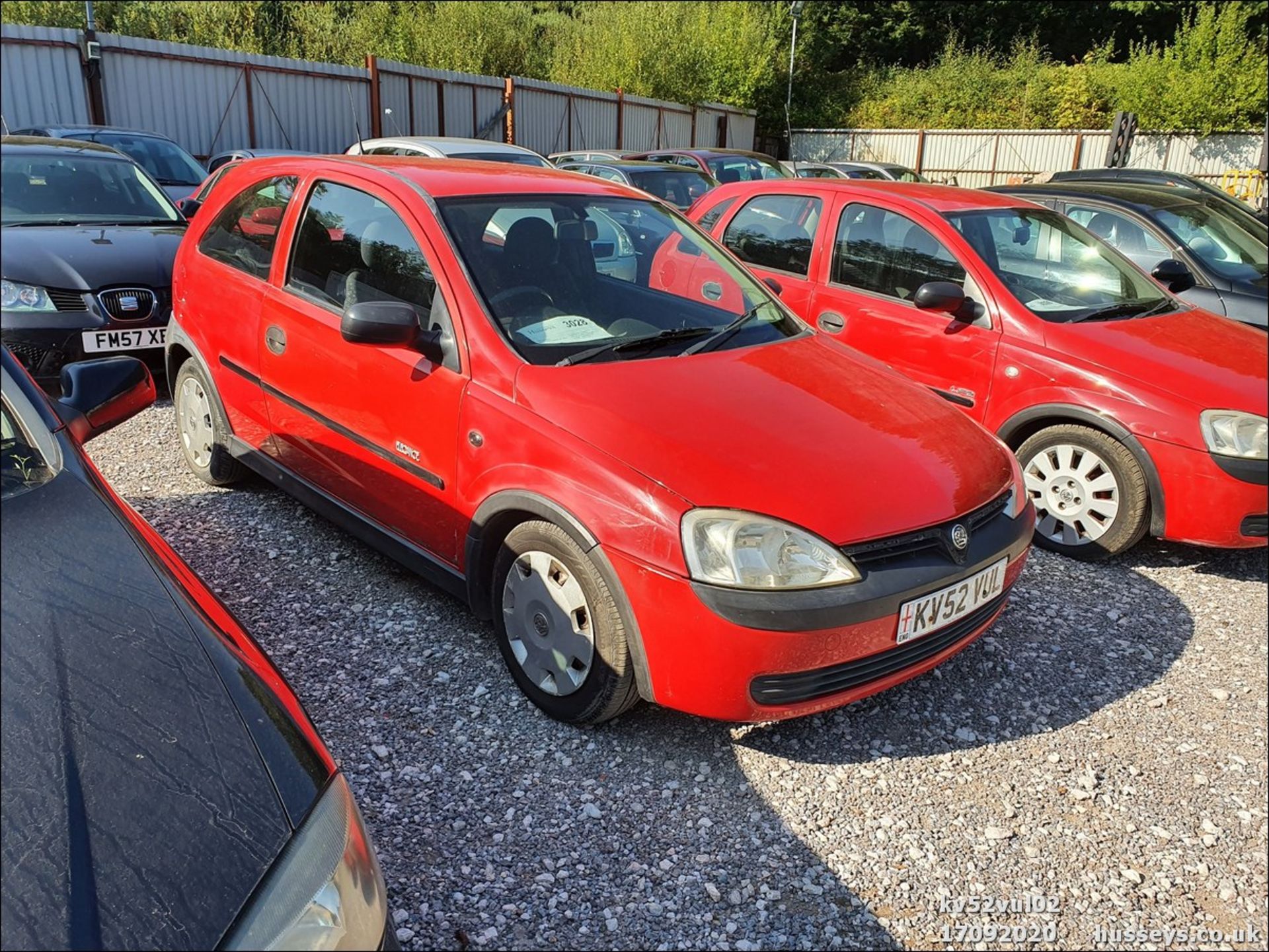 02/52 VAUXHALL CORSA ELEGANCE 16V - 973cc 3dr Hatchback (Red, 103k) - Image 9 of 9