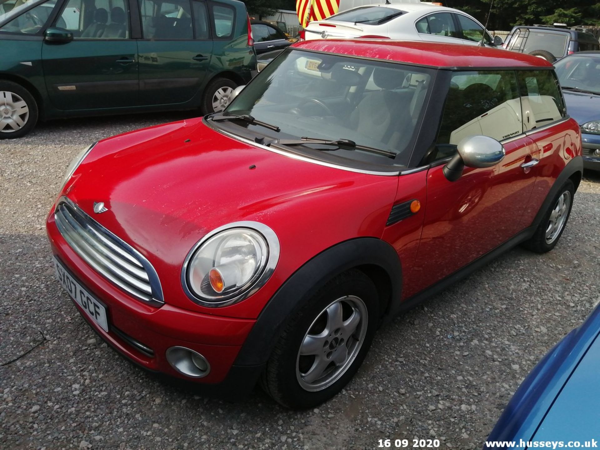 07/07 MINI ONE - 1397cc 3dr Hatchback (Red, 115k) - Image 4 of 6