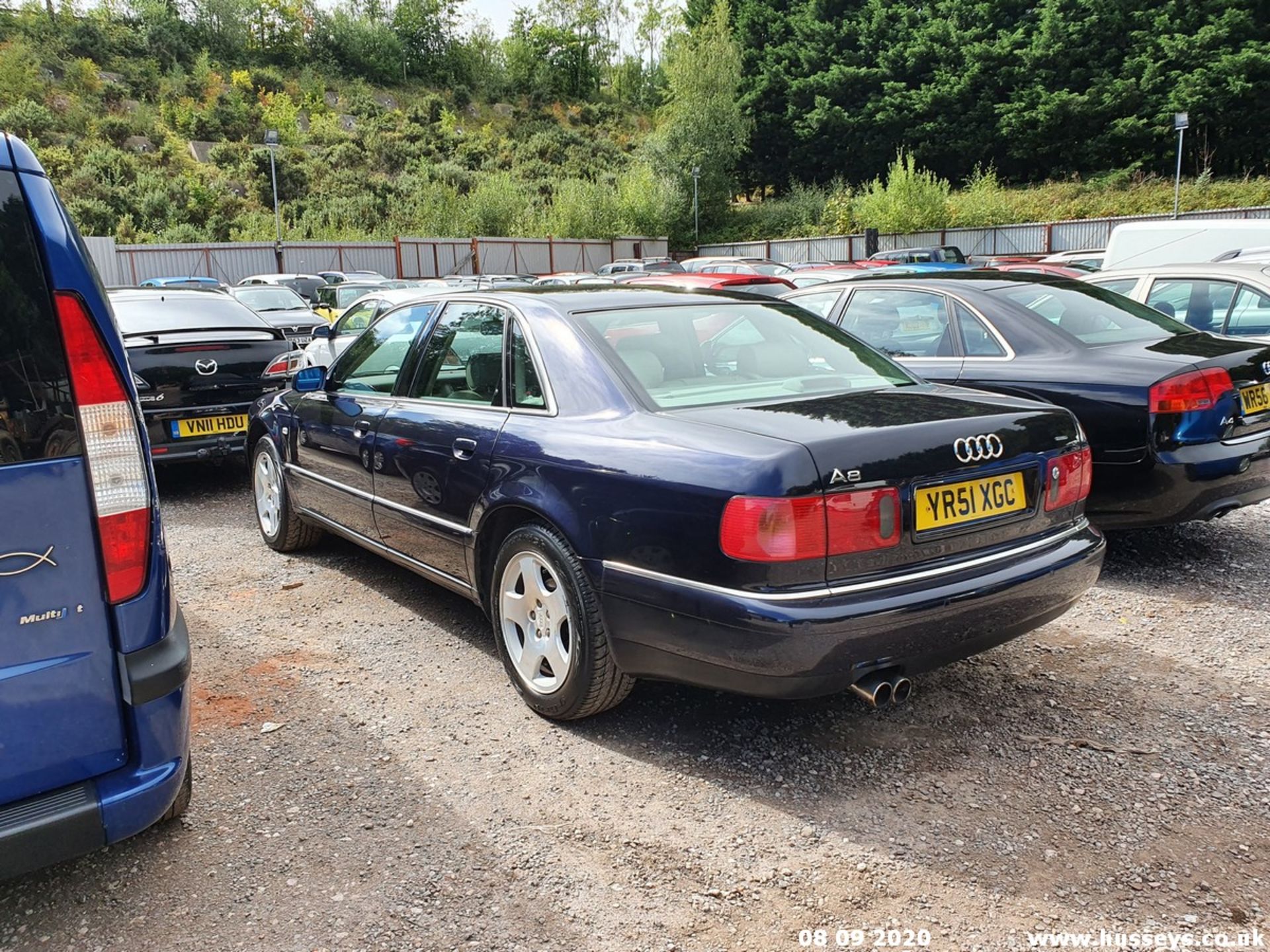 01/51 AUDI A8 QUATTRO AUTO - 2771cc 4dr Saloon (Blue, 160k) - Image 2 of 12