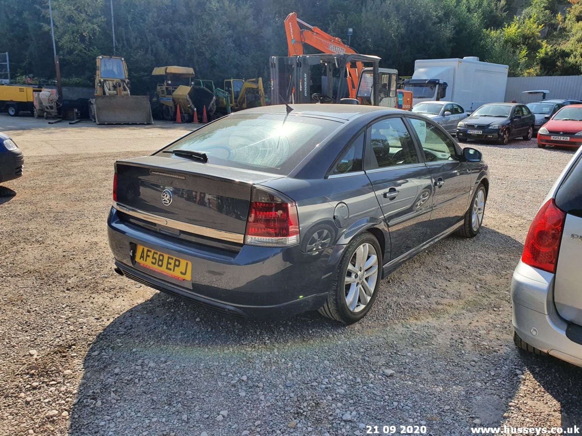 08/58 VAUXHALL VECTRA SRI - 1796cc 5dr Hatchback (Blue, 119k) - Image 2 of 10