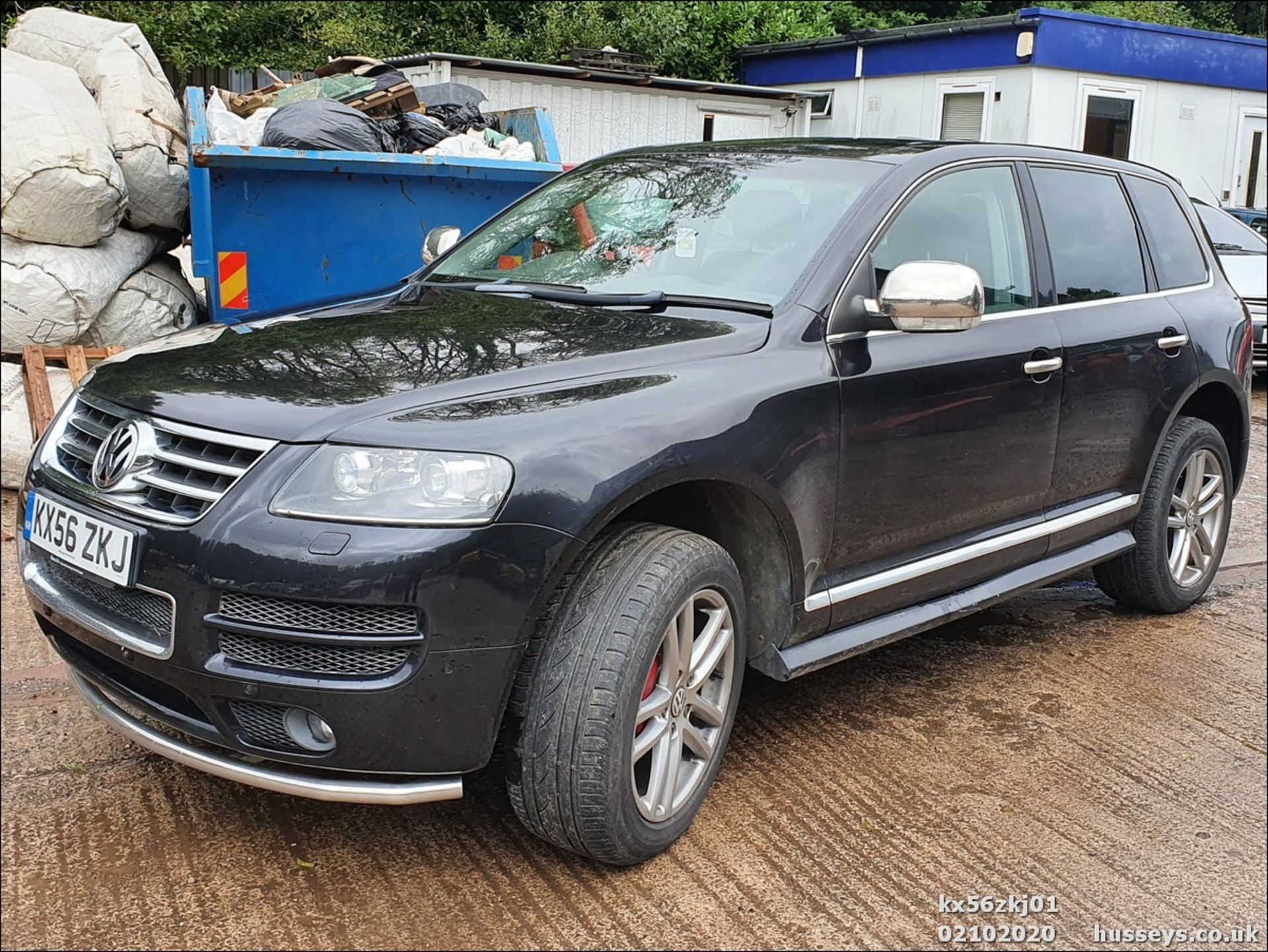 06/56 VOLKSWAGEN TOUAREG ALTITUDE V6 TDI A - 2967cc 5dr Estate (Black, 146k)