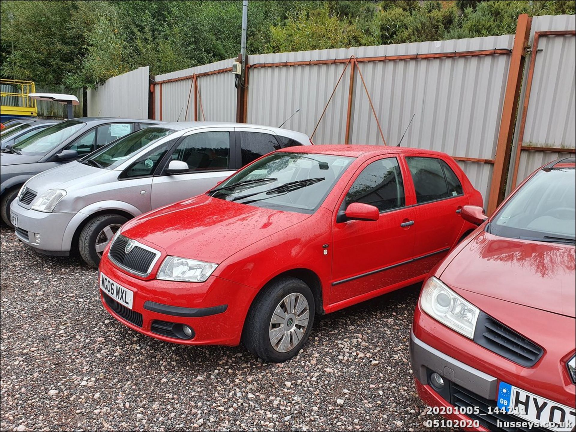 06/06 SKODA FABIA AMBIENTE 12V HTP - 1198cc 5dr Hatchback (Red, 98k)