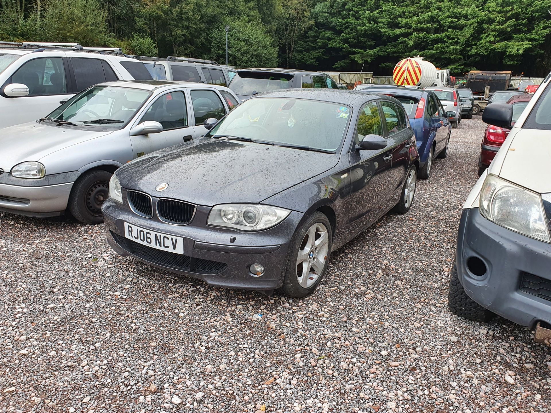 06/06 BMW 120D SE - 1995cc 5dr Hatchback (Grey, 158k) - Image 3 of 9