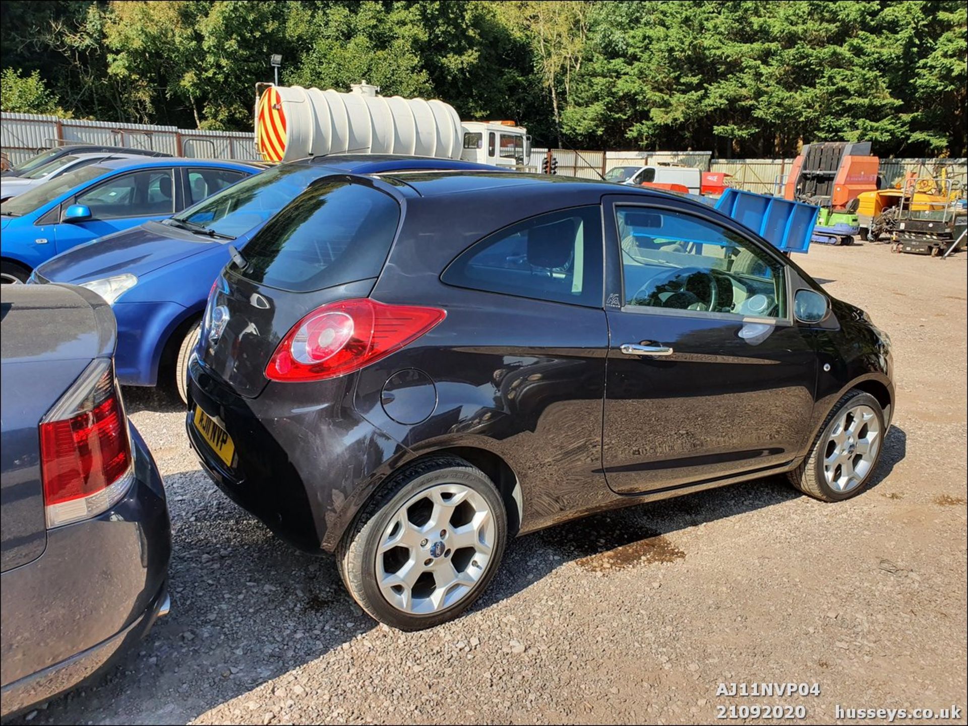 11/11 FORD KA TITANIUM - 1242cc 3dr Hatchback (Black, 63k) - Image 4 of 7