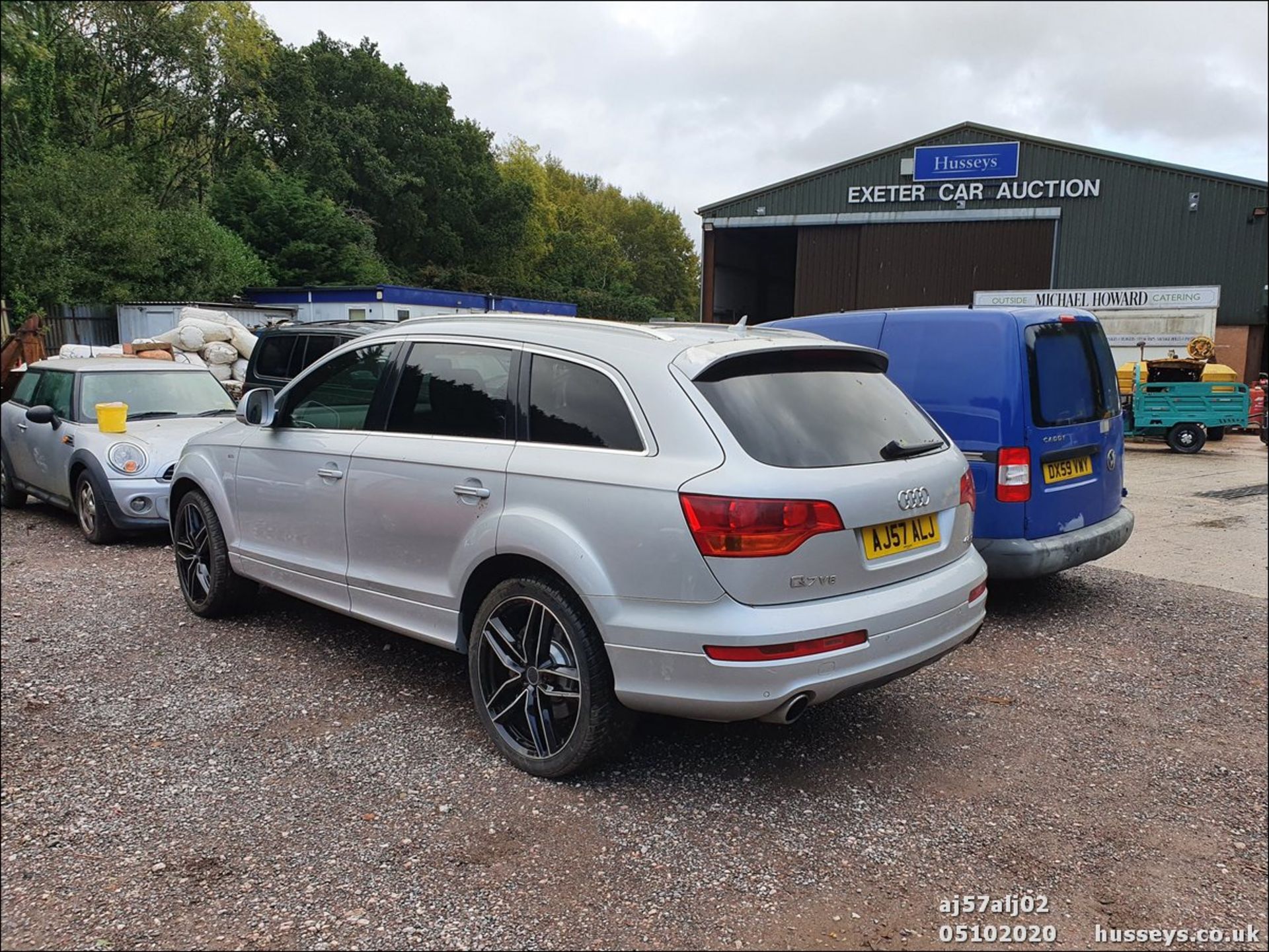 07/57 AUDI Q7 S LINE FSI QUATTRO A - 4163cc 5dr Estate (Silver, 166k) - Image 2 of 11