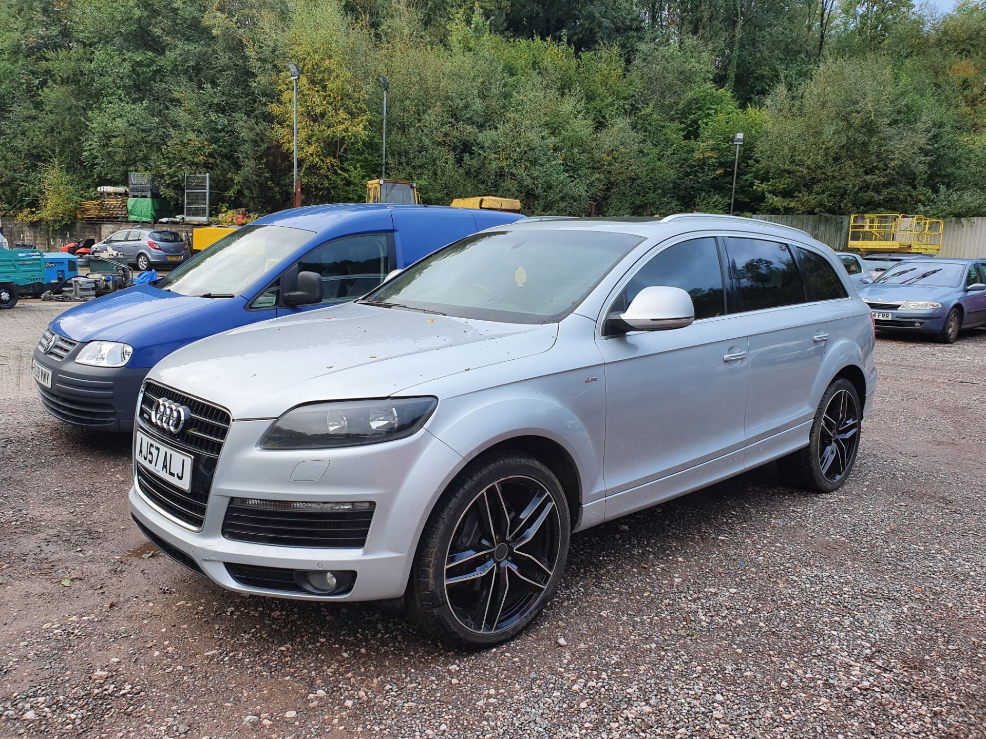 07/57 AUDI Q7 S LINE FSI QUATTRO A - 4163cc 5dr Estate (Silver, 166k) - Image 10 of 11