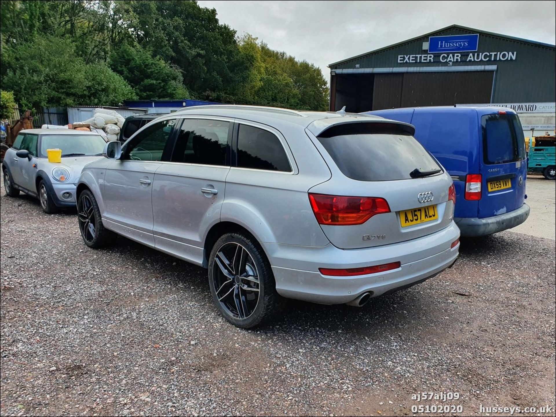 07/57 AUDI Q7 S LINE FSI QUATTRO A - 4163cc 5dr Estate (Silver, 166k) - Image 9 of 11