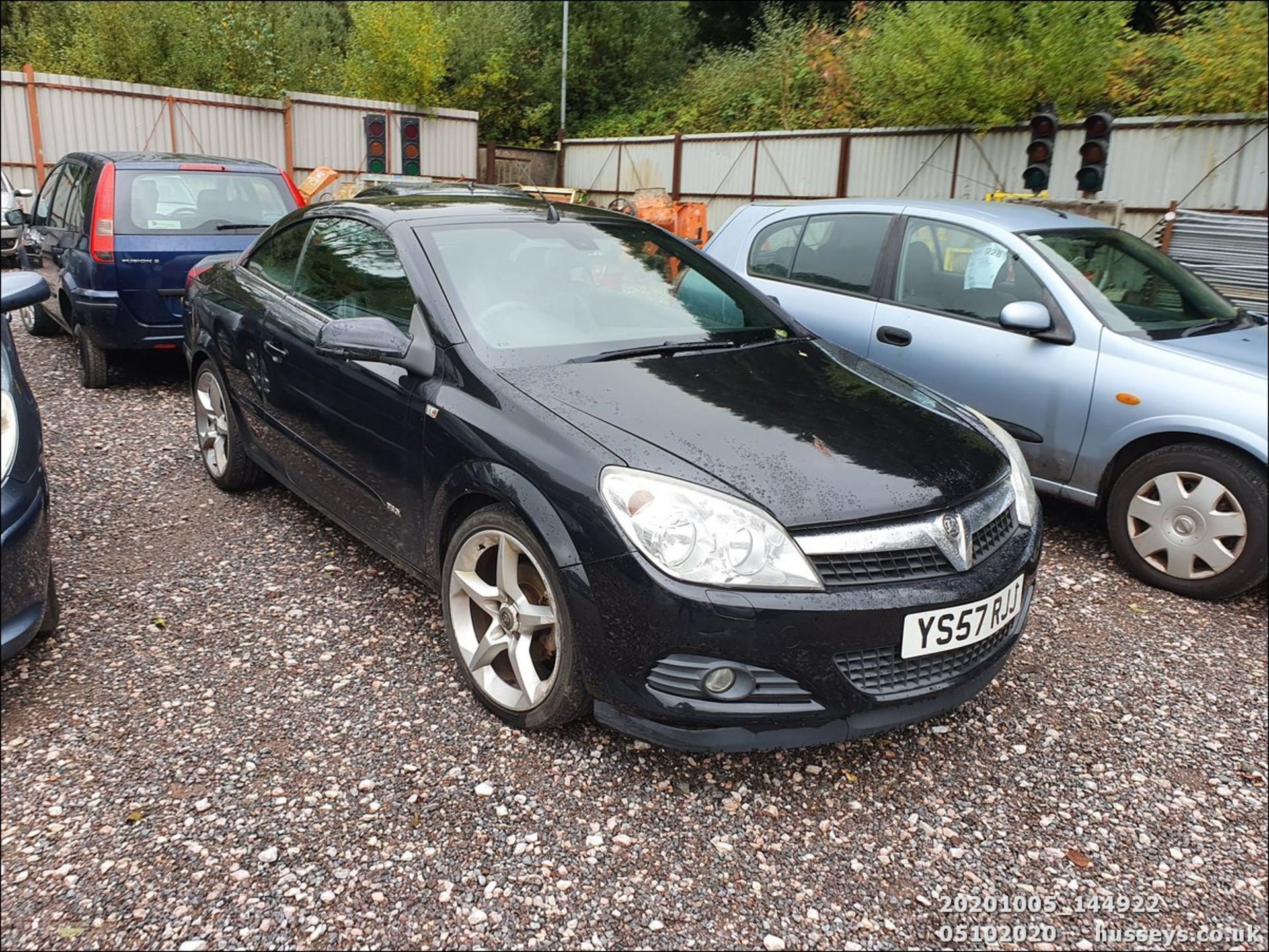 08/57 VAUXHALL ASTRA TWIN TOP DESIGN - 1796cc 3dr Convertible (Black, 102k) - Image 2 of 11