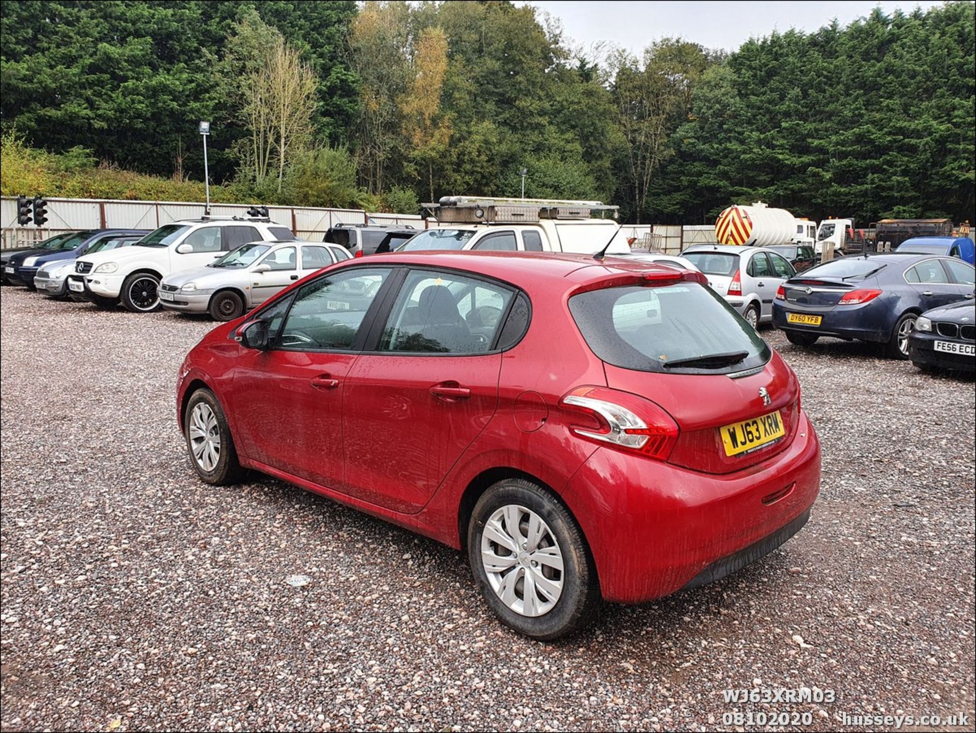 13/63 PEUGEOT 208 ACCESS PLUS - 1199cc 5dr Hatchback (Red, 13k) - Image 3 of 12