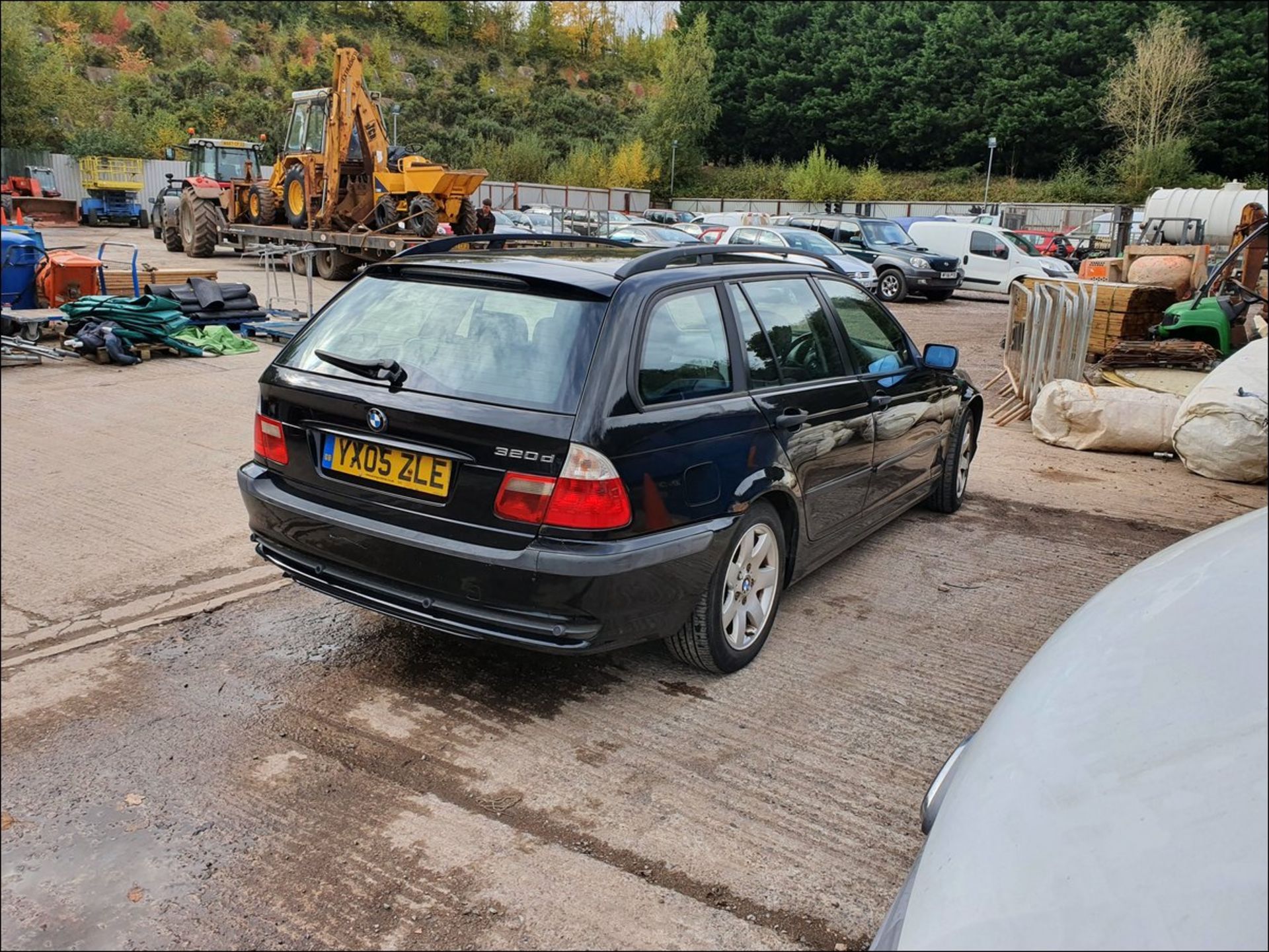 05/05 BMW 320 D SE TOURING - 1995cc 5dr Estate (Black, 200k) - Image 5 of 13