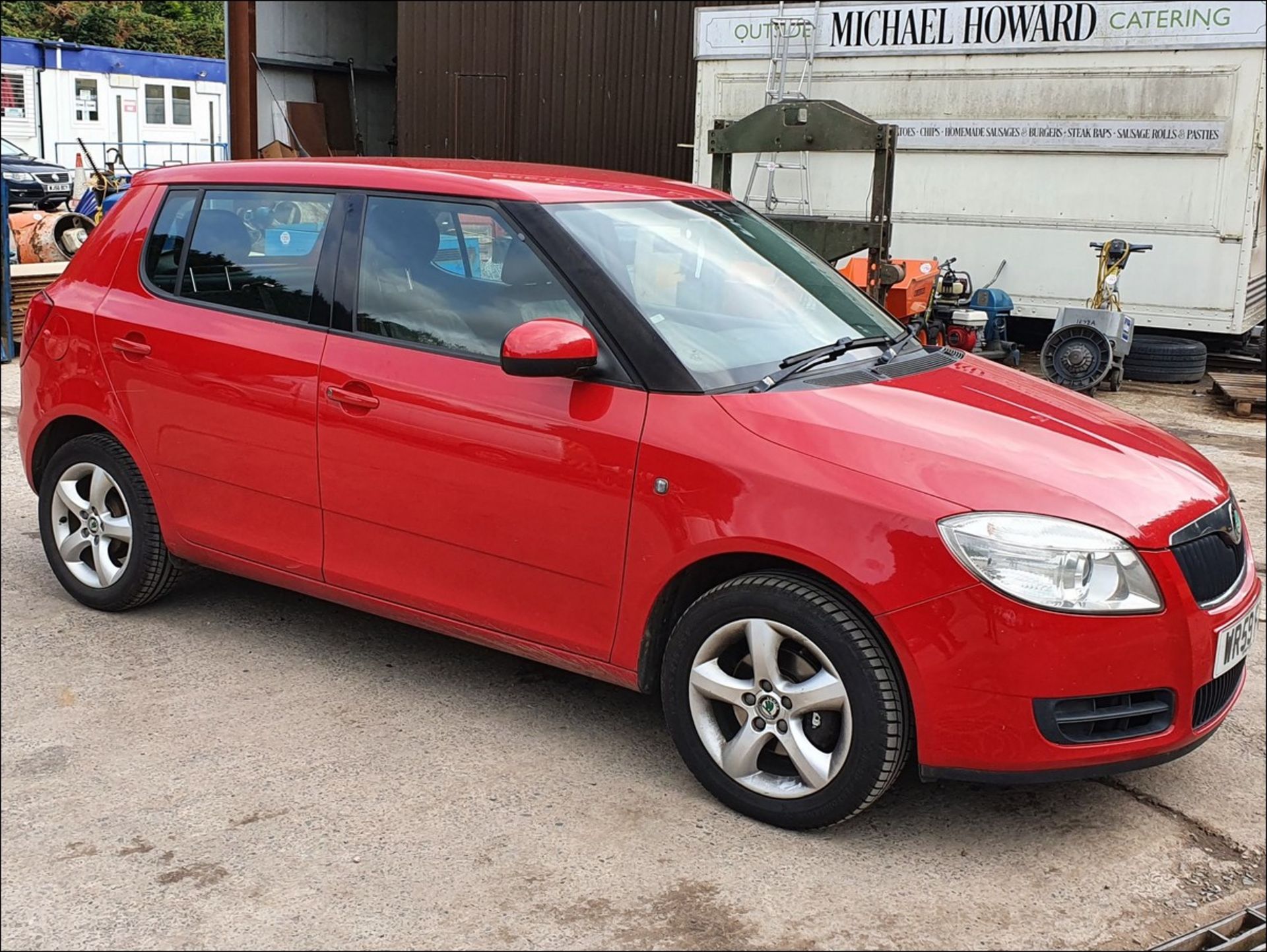 09/59 SKODA FABIA 2 HTP 70 - 1198cc 5dr Hatchback (Red, 138k)