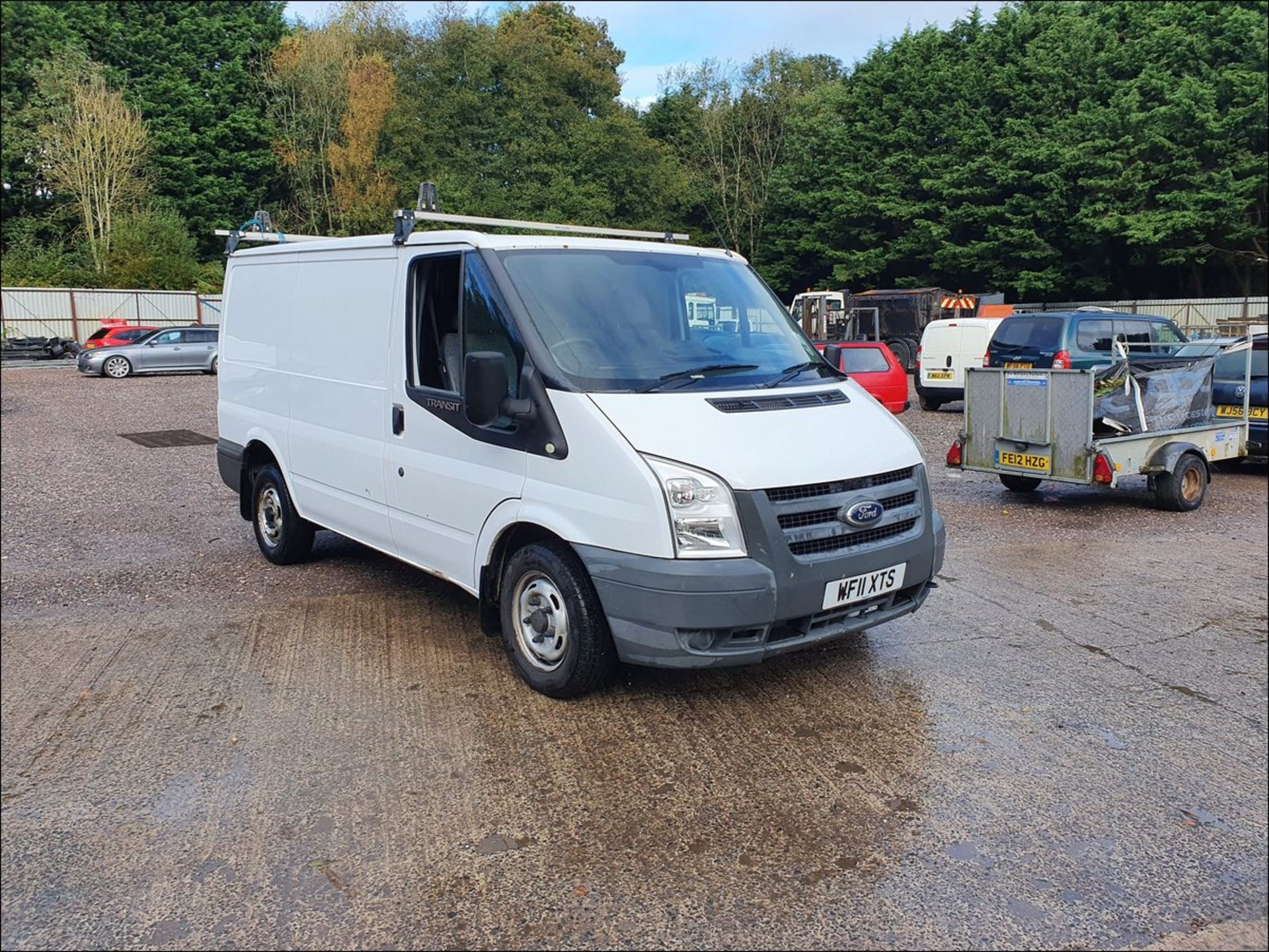 11/11 FORD TRANSIT 115 T280S FWD - 2198cc 5dr Van (White, 69k) - Image 2 of 12