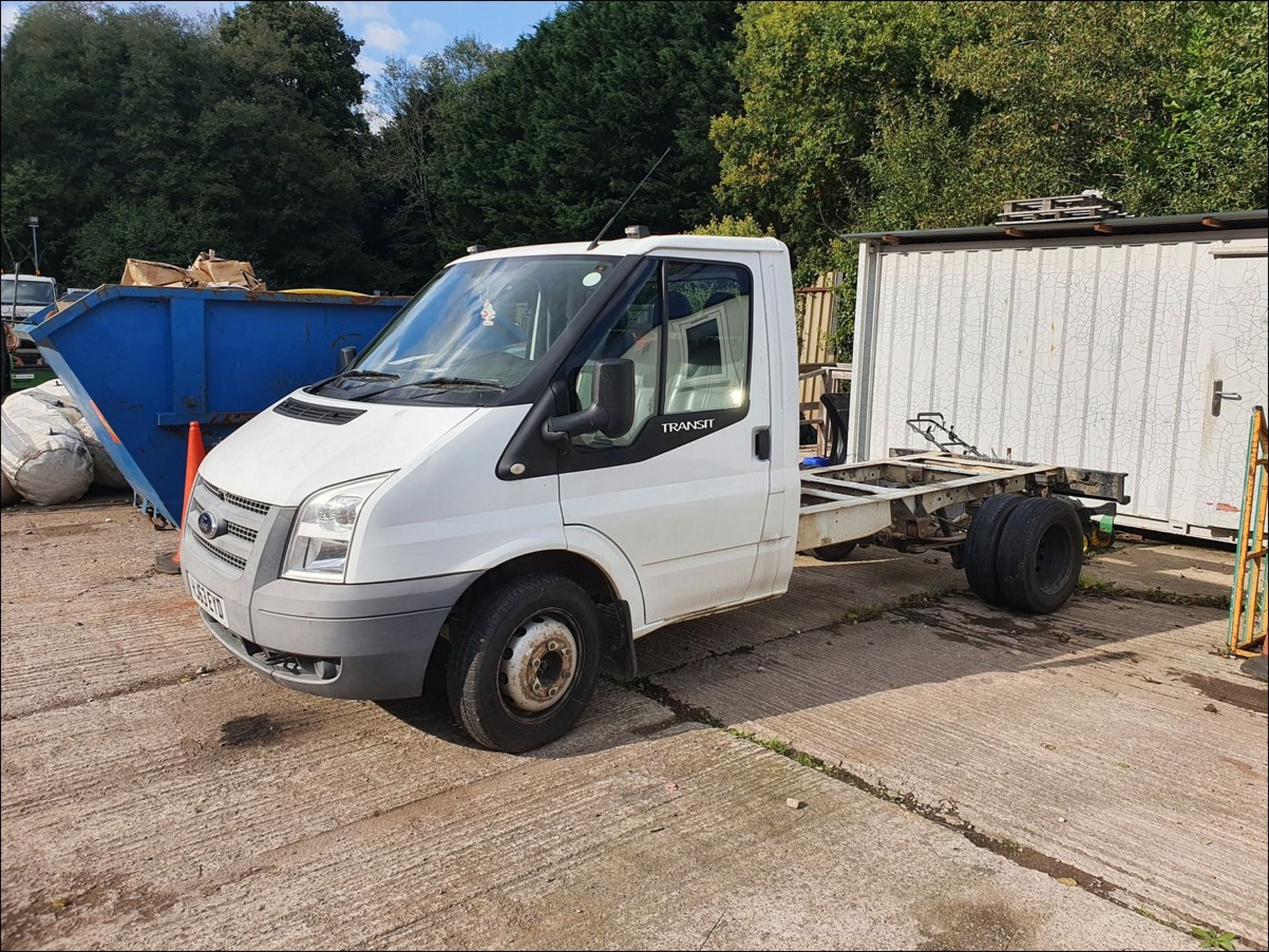 13/63 FORD TRANSIT 100 T350 RWD CHASSIS CAB - 2198cc 2dr (White, 105k) - Image 9 of 9