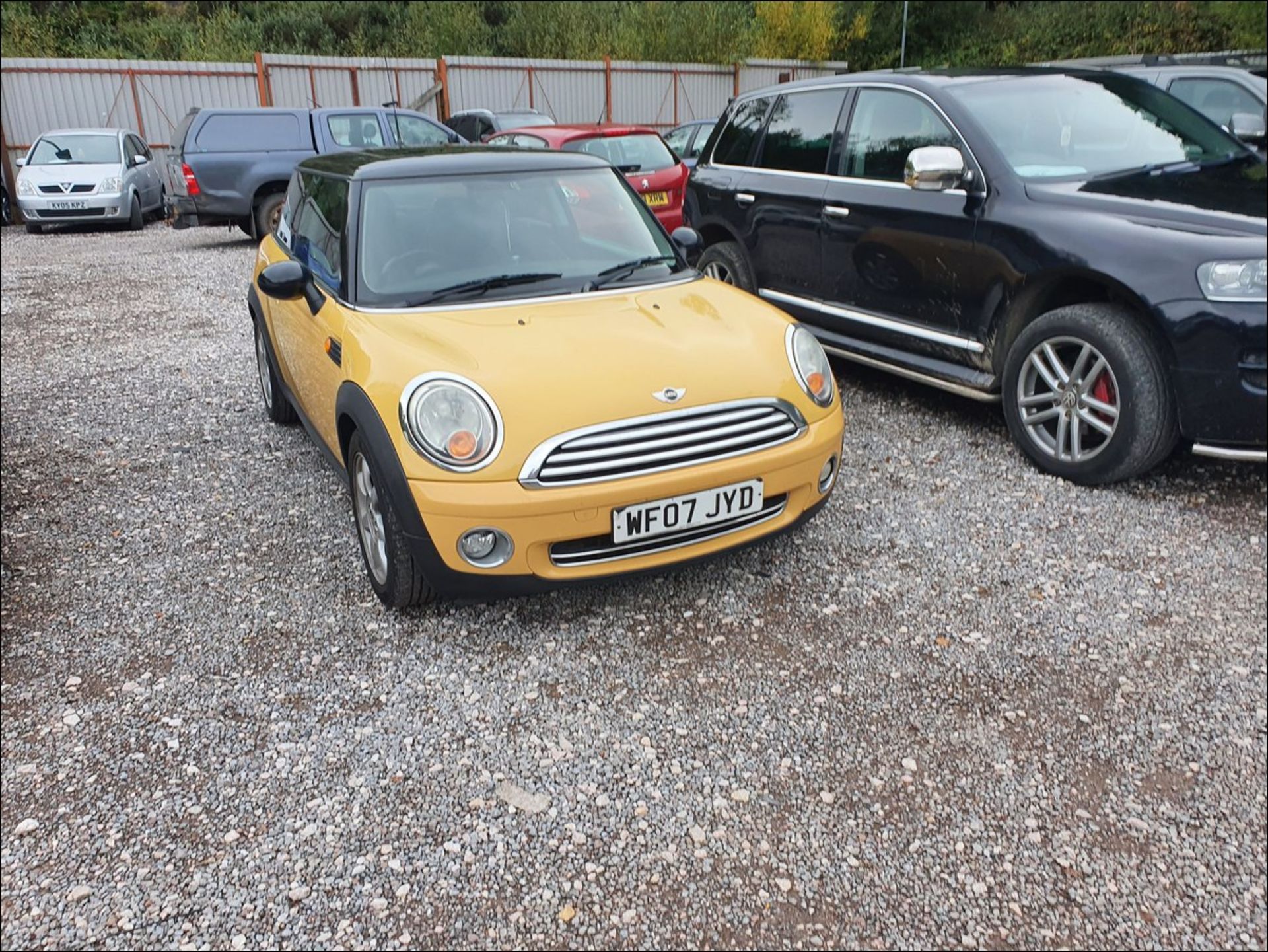 07/07 MINI COOPER - 1598cc 3dr Hatchback (Yellow, 79k) - Image 9 of 9