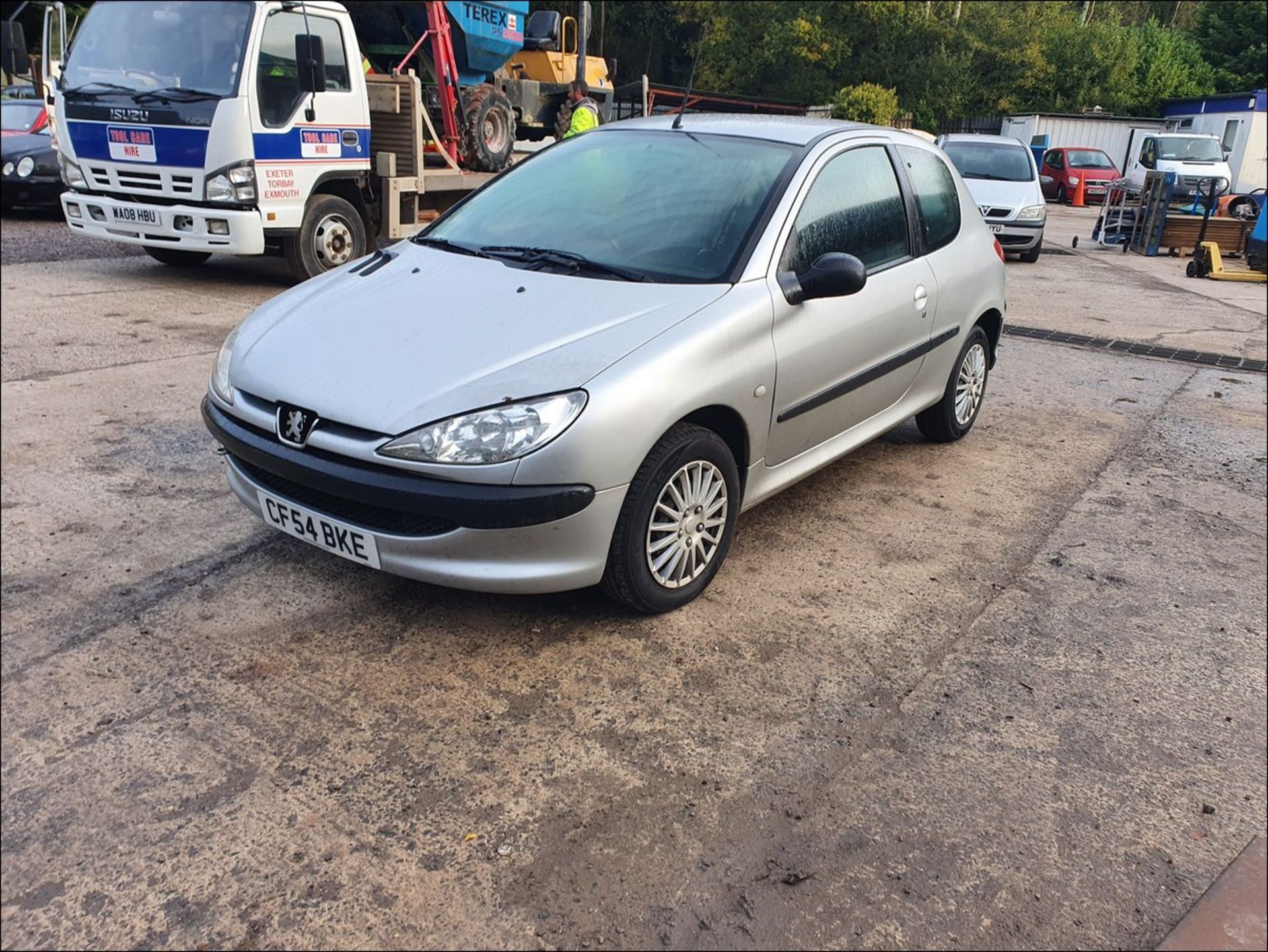 05/54 PEUGEOT 206 STYLE - 1124cc 3dr Hatchback (Silver, 105k) - Image 7 of 13