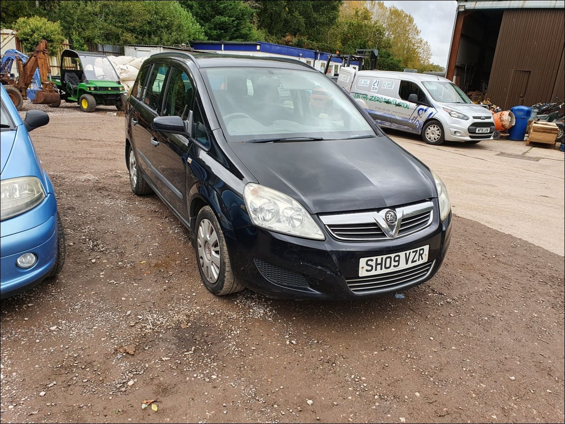 09/09 VAUXHALL ZAFIRA LIFE CDTI 120 - 1910cc 5dr MPV (Black, 126k) - Image 2 of 10