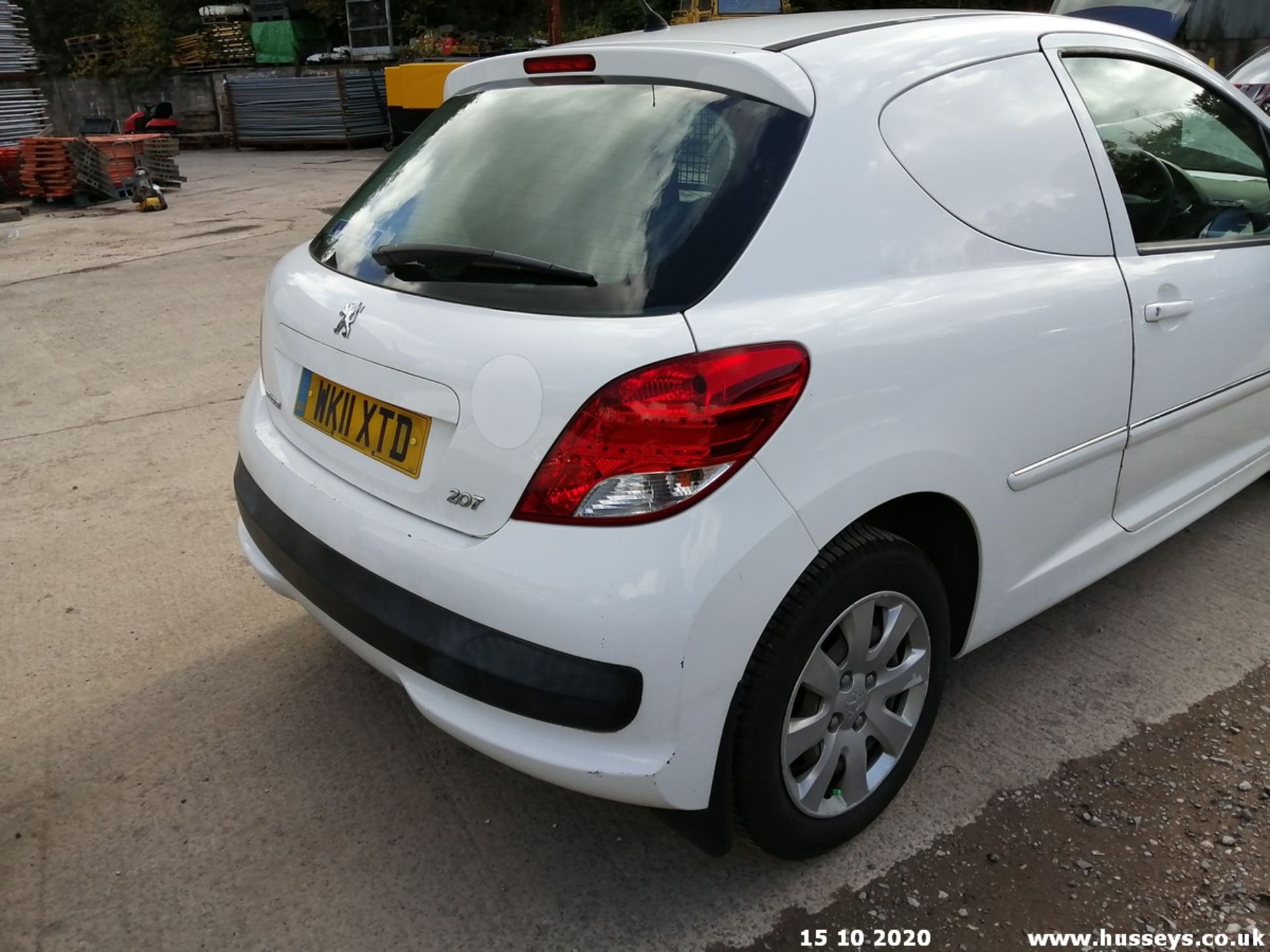 11/11 PEUGEOT 207 HDI - 1398cc 3dr Van (White, 118k) - Image 6 of 9