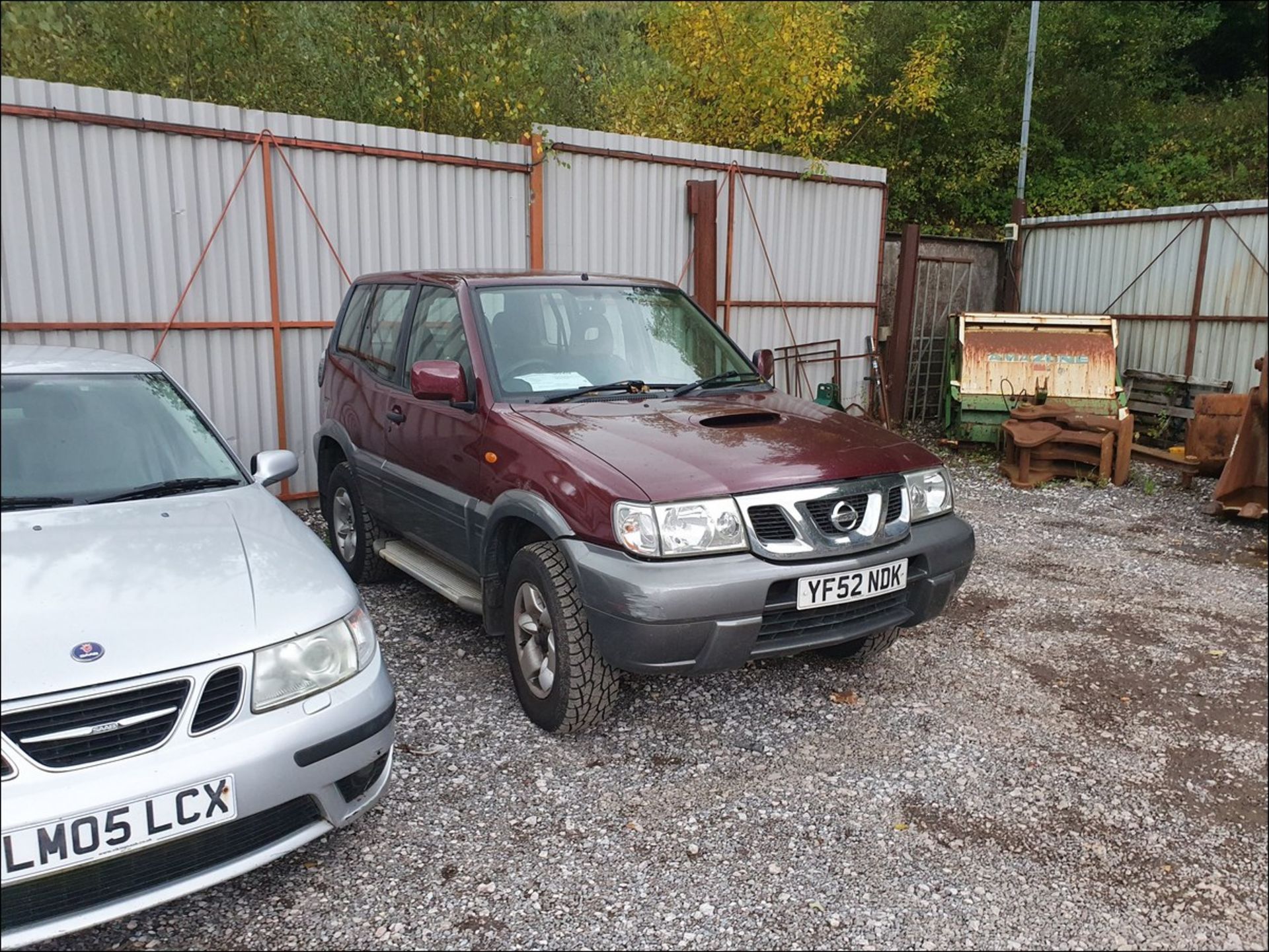 02/52 NISSAN TERRANO SE TD - 2664cc 3dr Estate (Red, 121k) - Image 9 of 9