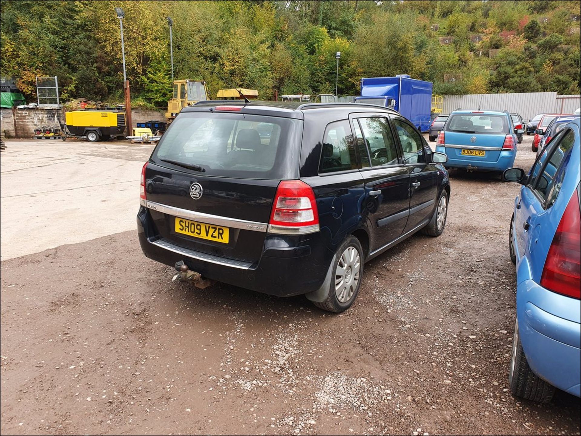 09/09 VAUXHALL ZAFIRA LIFE CDTI 120 - 1910cc 5dr MPV (Black, 126k) - Image 3 of 10