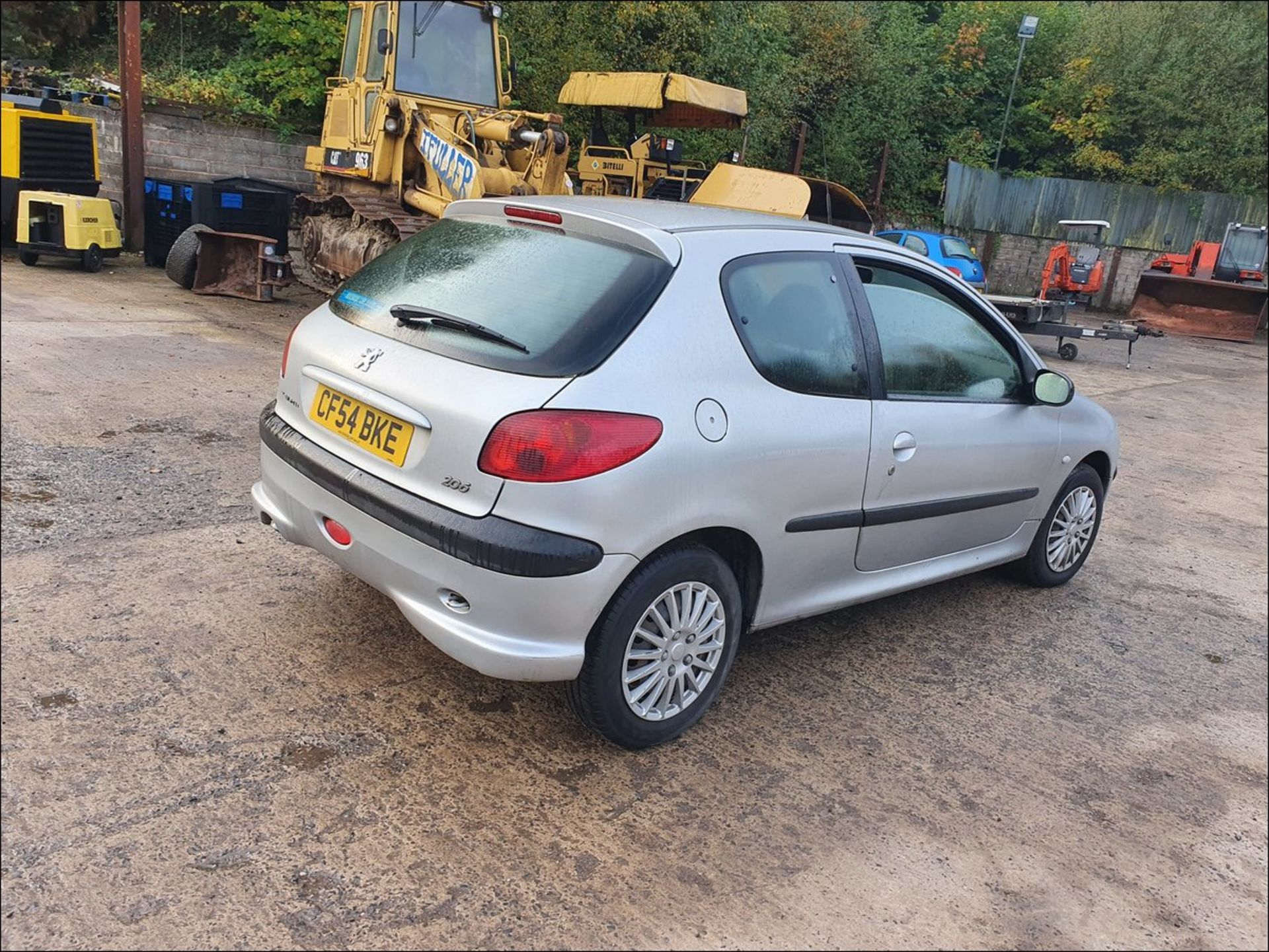 05/54 PEUGEOT 206 STYLE - 1124cc 3dr Hatchback (Silver, 105k) - Image 3 of 13